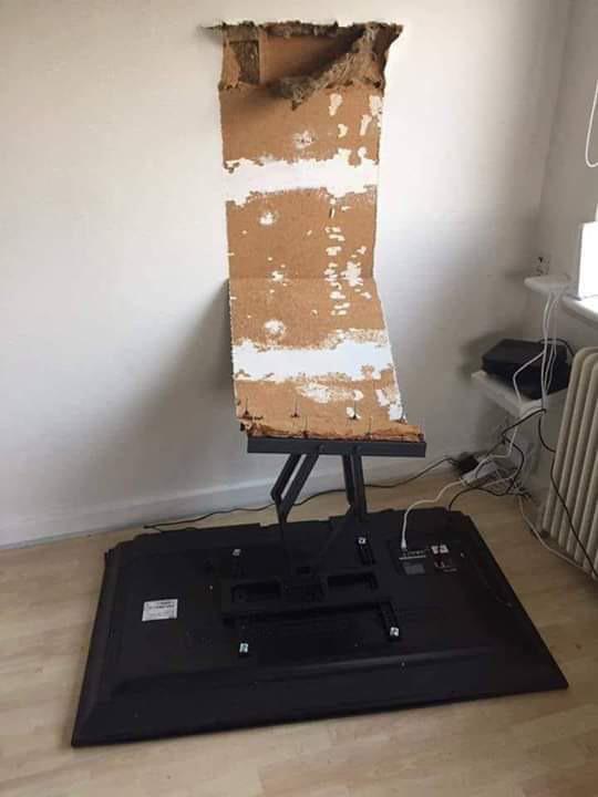 Mount a TV Without Studs (2024)
