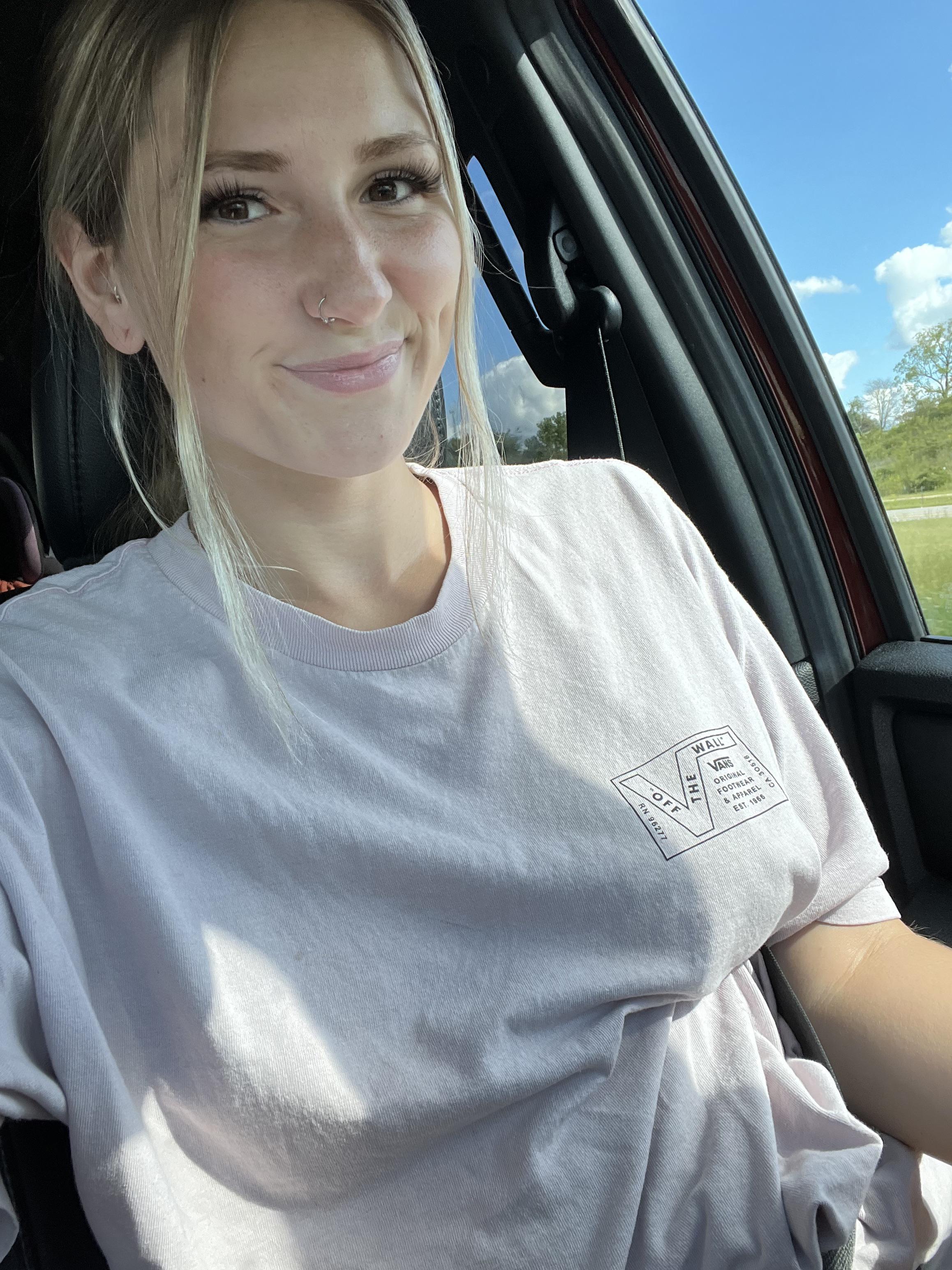 9089 best Braless images on Pholder | Braless, Katy Perrys Privates and