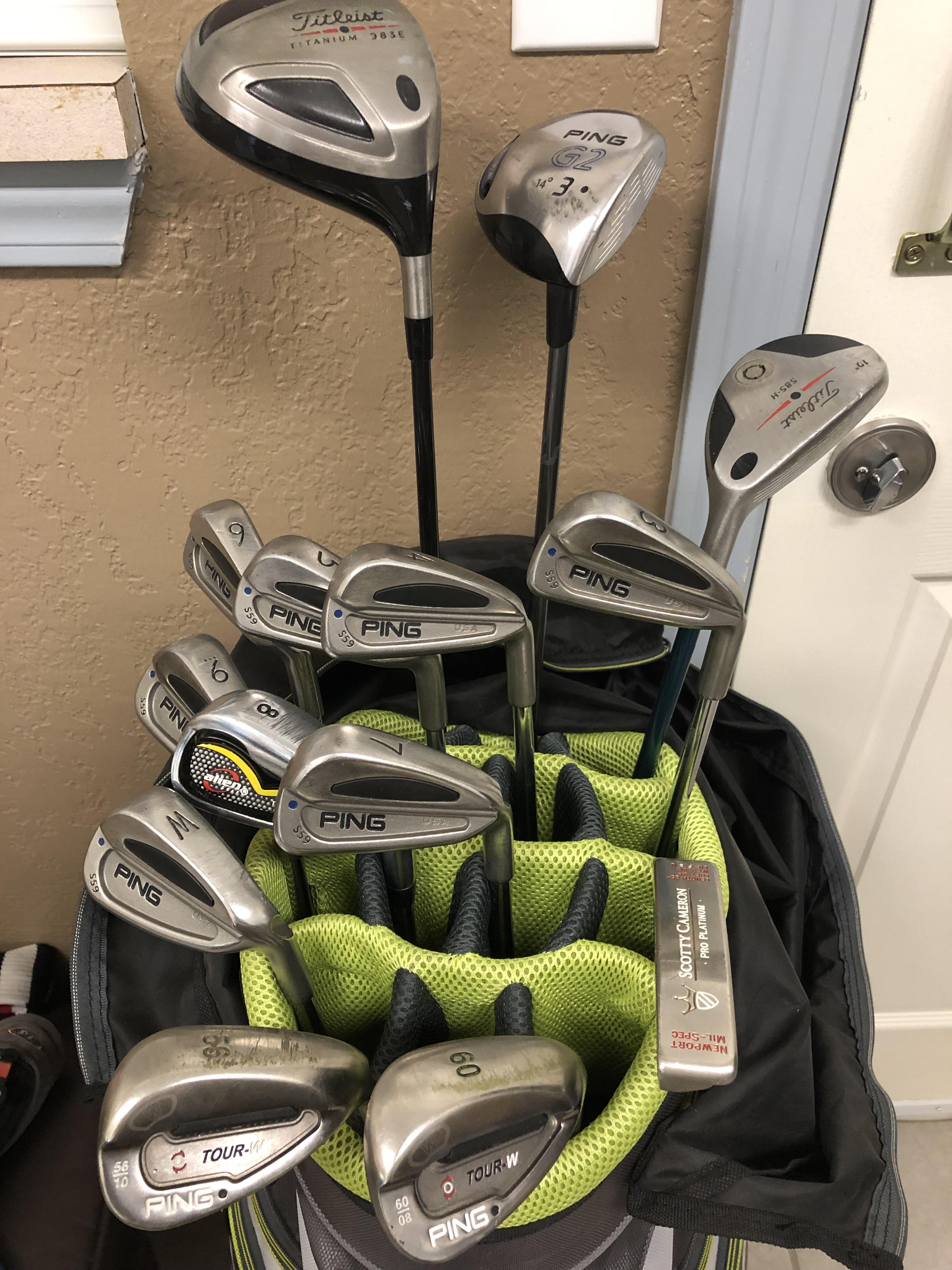 WITB pawn shop edition. r/golf