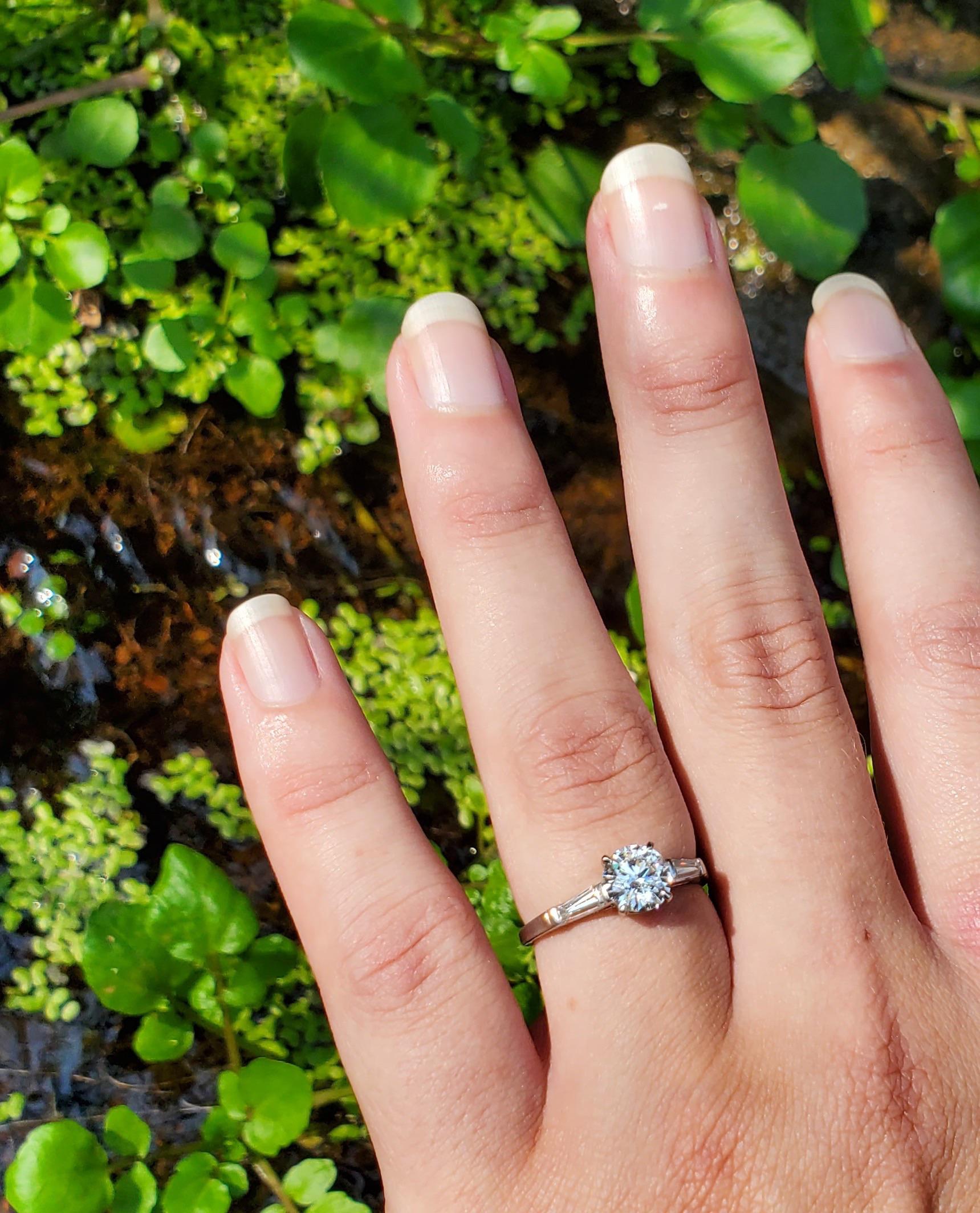 My engagement ring! Fiancé picked perfectly r/EngagementRings