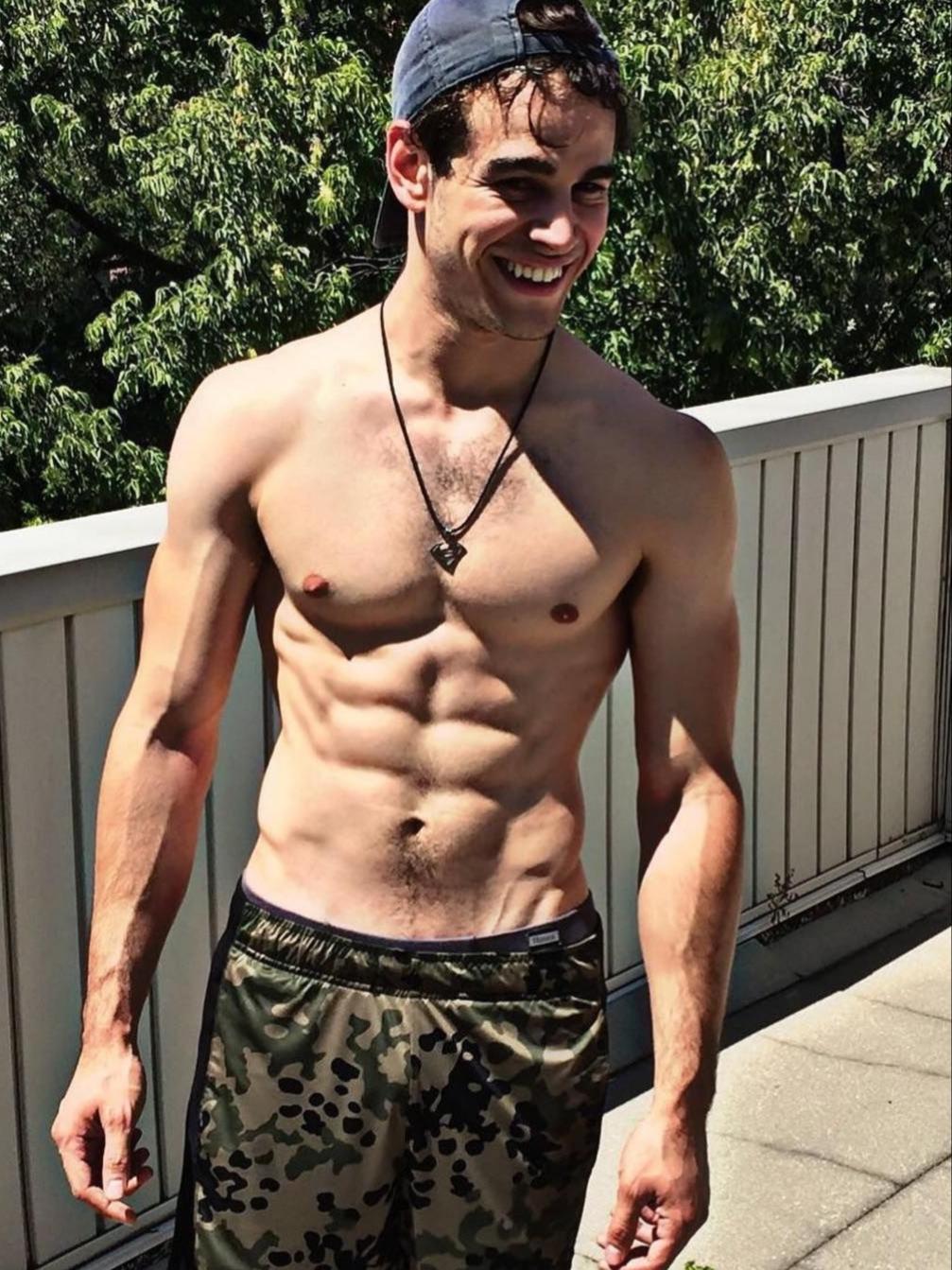 Alberto Rosende : LadyBoners