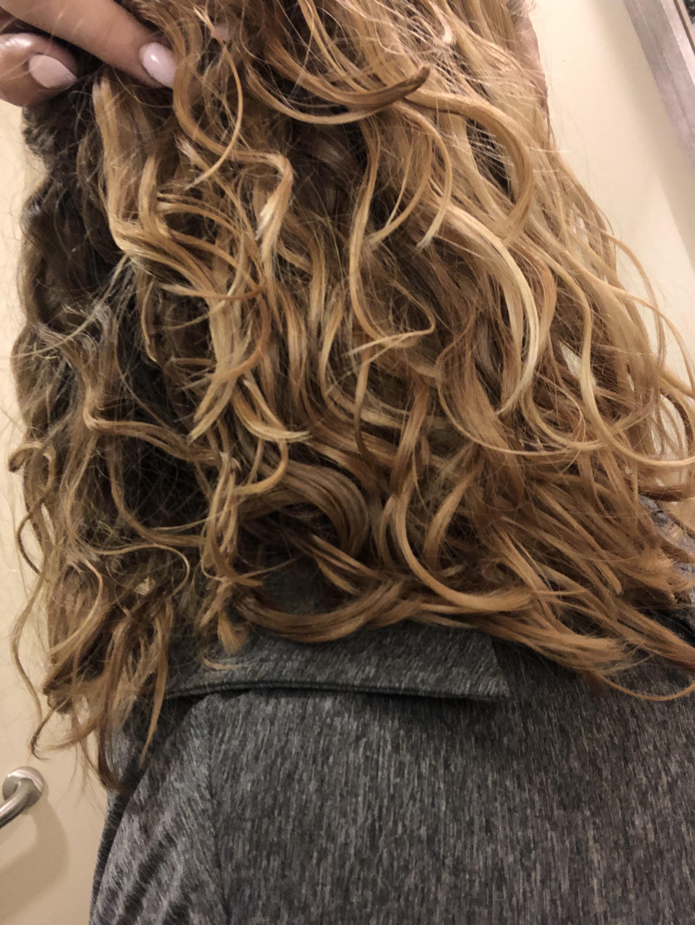 Help me determine what type my hair is! Curly in the back wavy in the