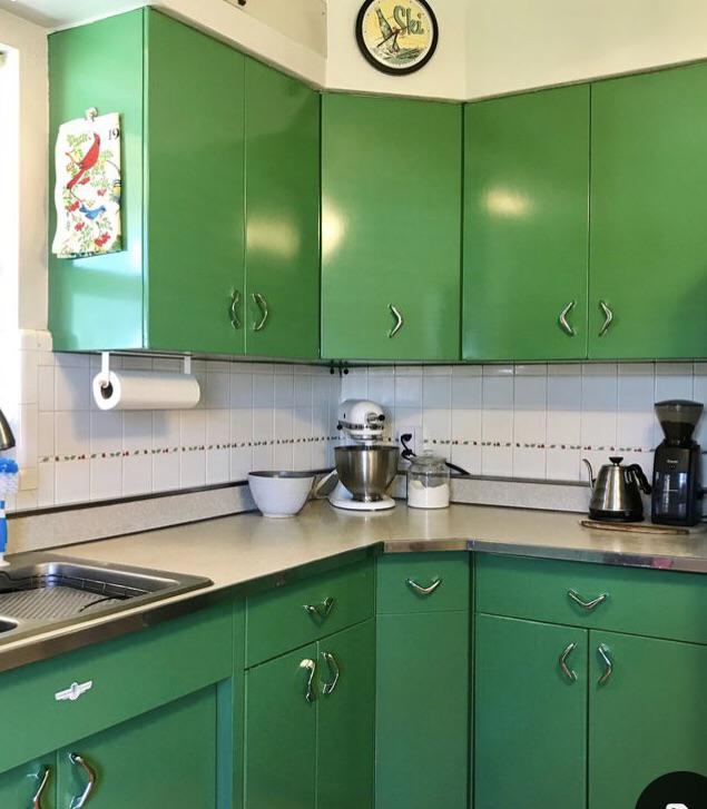 Does anyone know of companies that make vintagestyle metal kitchen