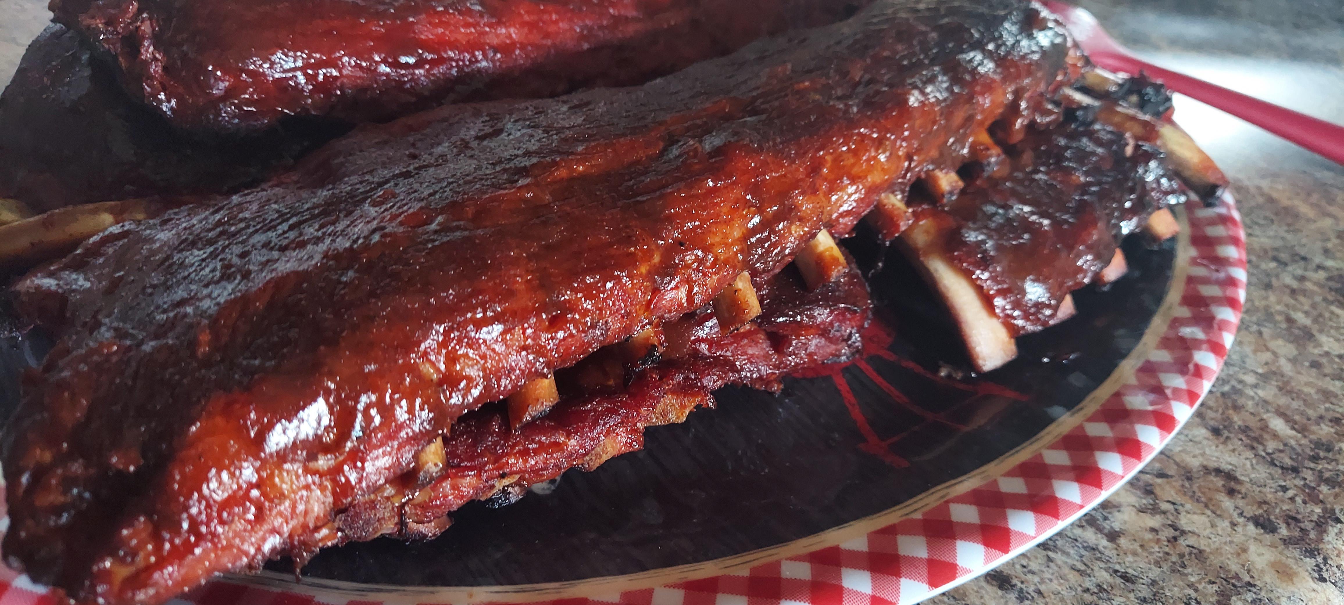 [HOMEMADE] Cherry wood smoked baby back ribs r/food