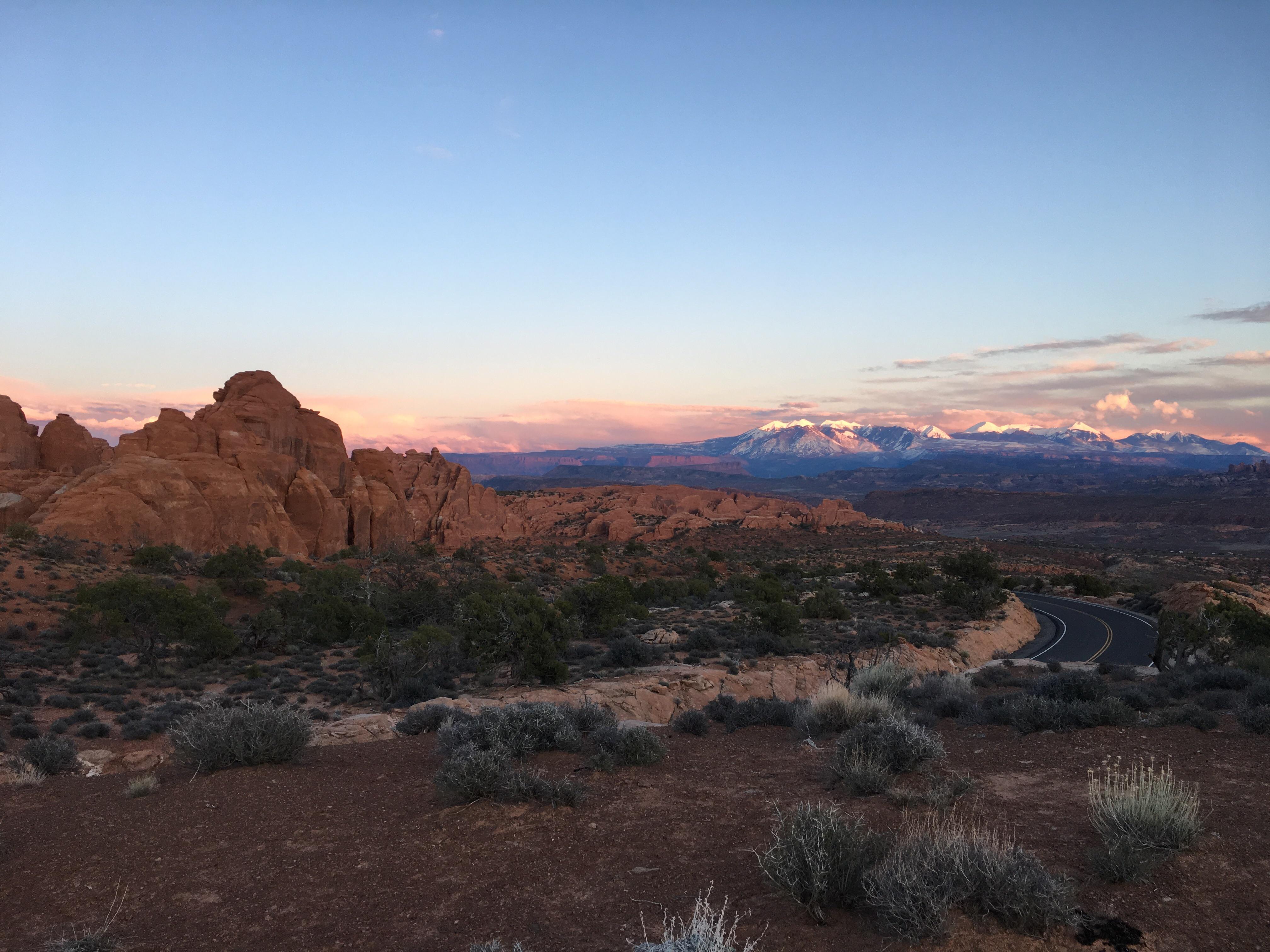 Sunset at Arches National Park r/NationalPark