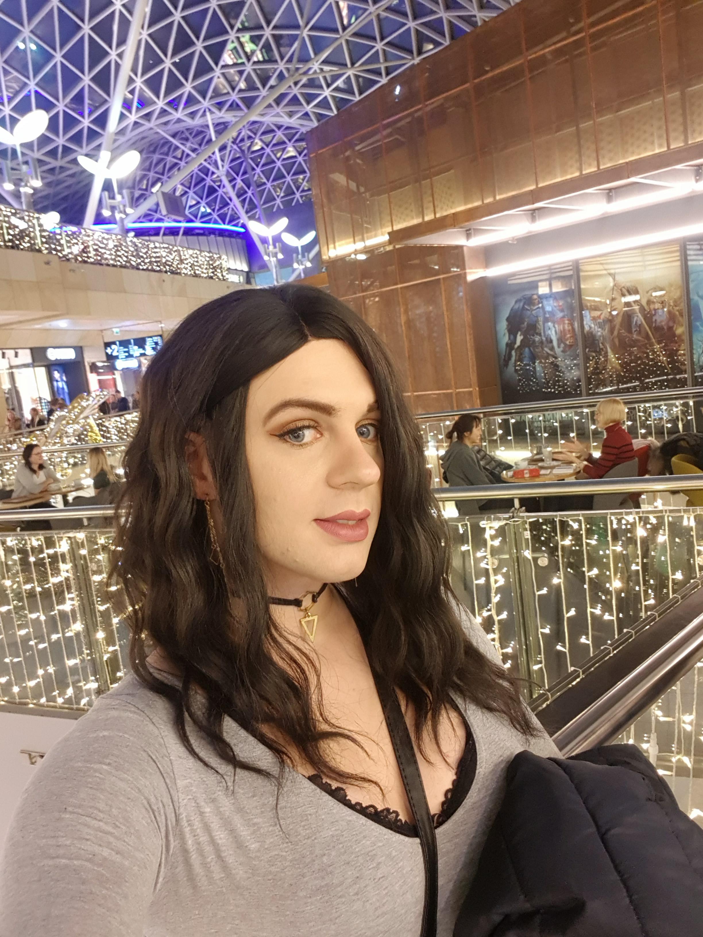 Yesterday I went to the shopping center and that was wonderful time