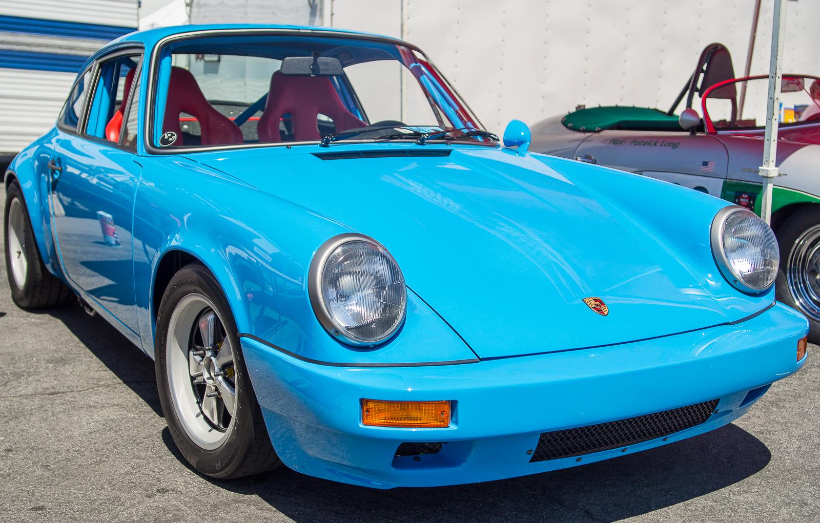 Singerstyle or real Singer Porsche (build quality was insane) r/carporn
