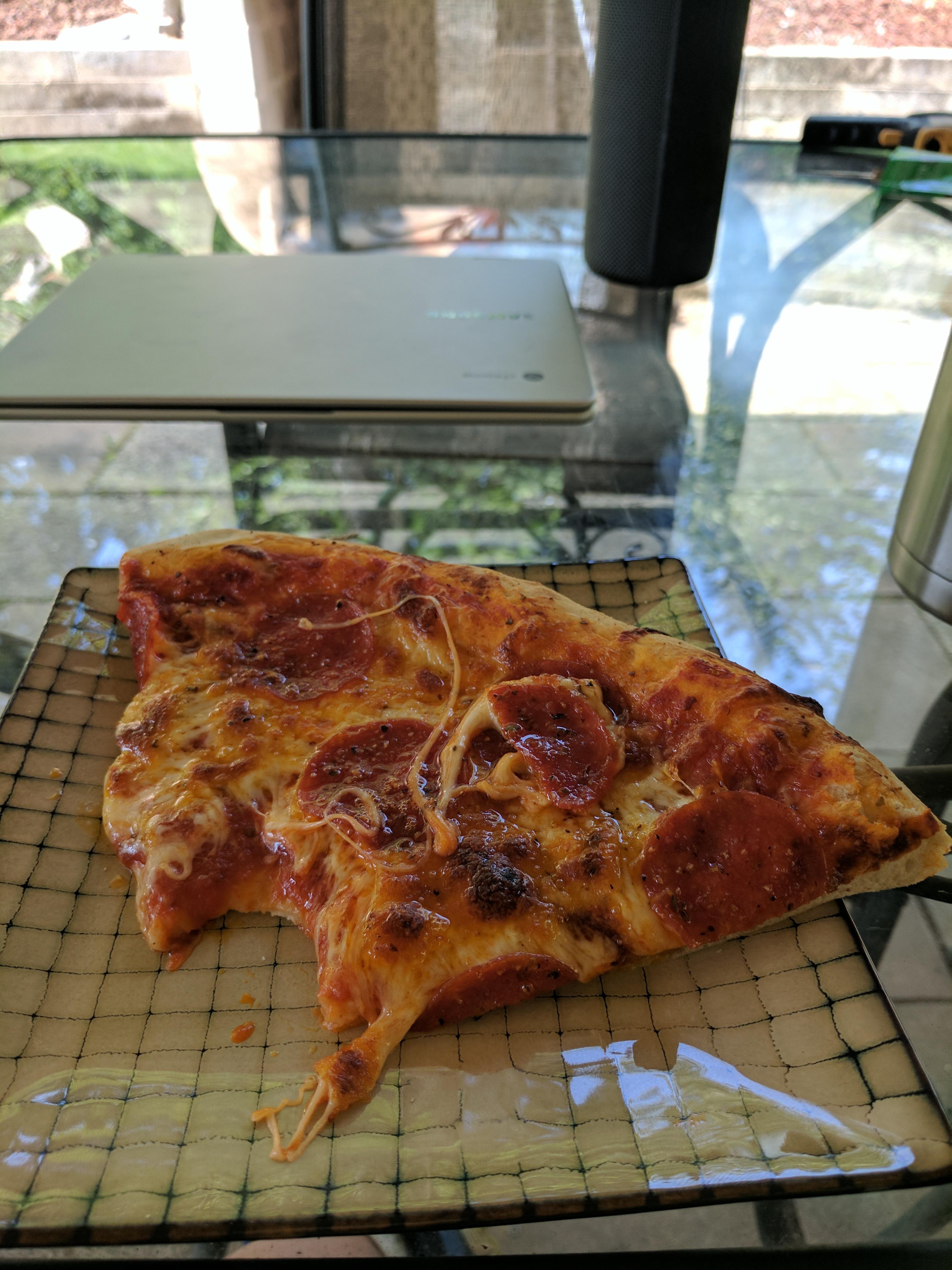 First outdoor brick oven pizza of 2017 r/Pizza