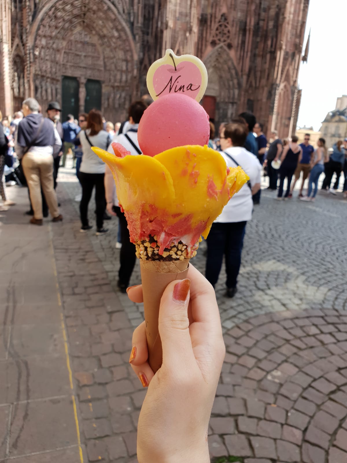 The icecream my friend ate in Paris FoodPorn