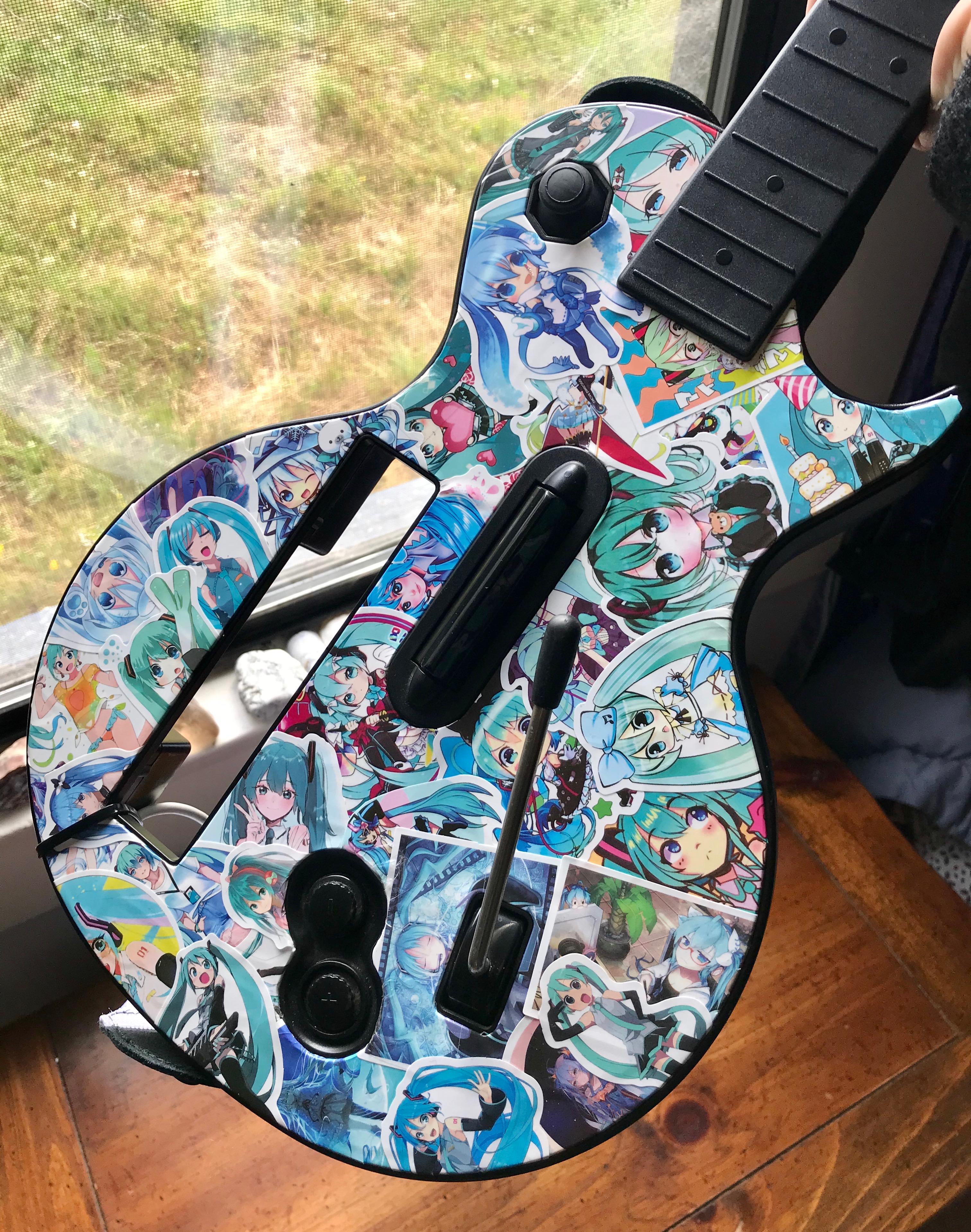 35 Sticker Bomb Guitar Omnivorvora