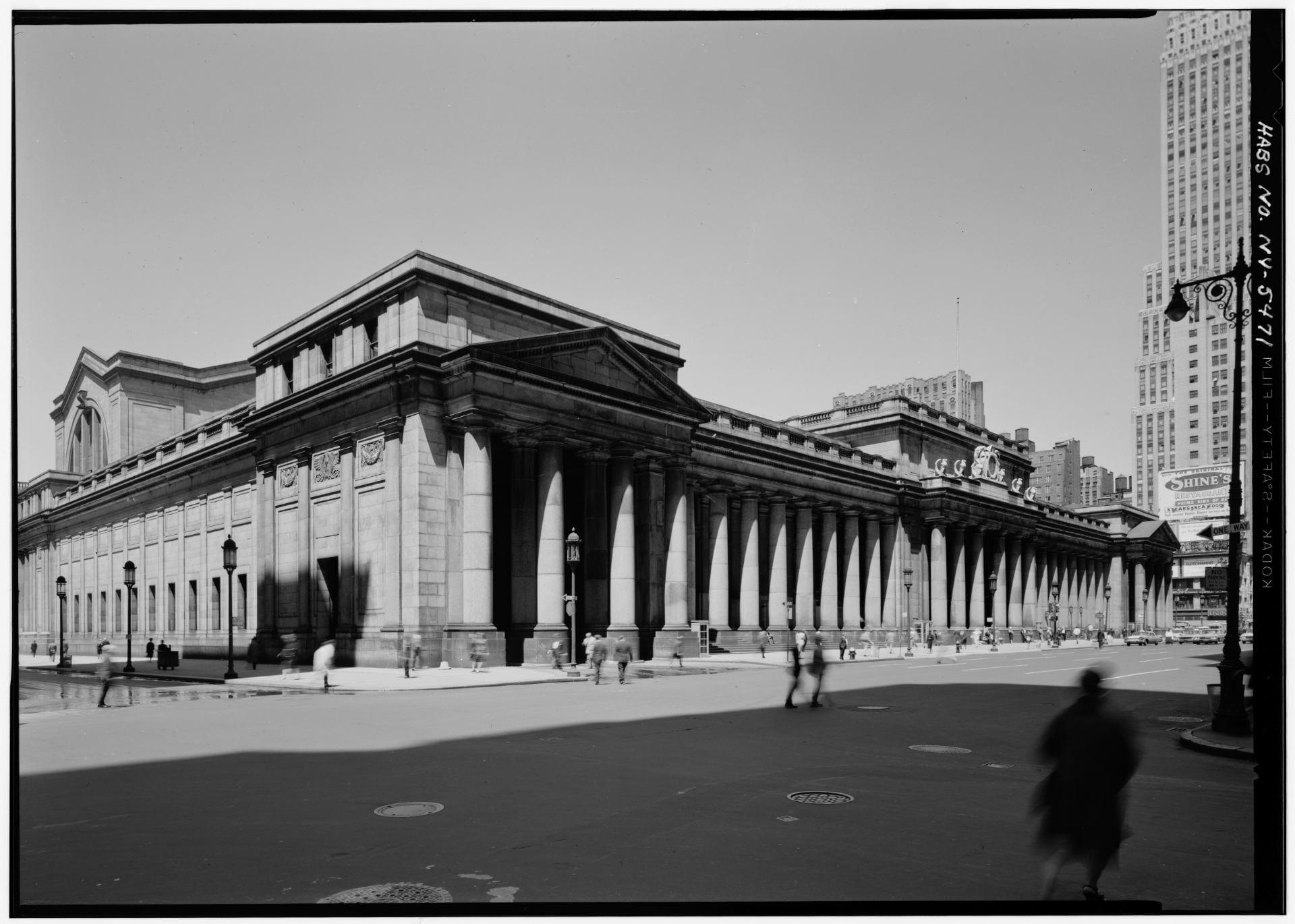 original Pennsylvania Station Main Facade in 1962 r/Lost_Architecture