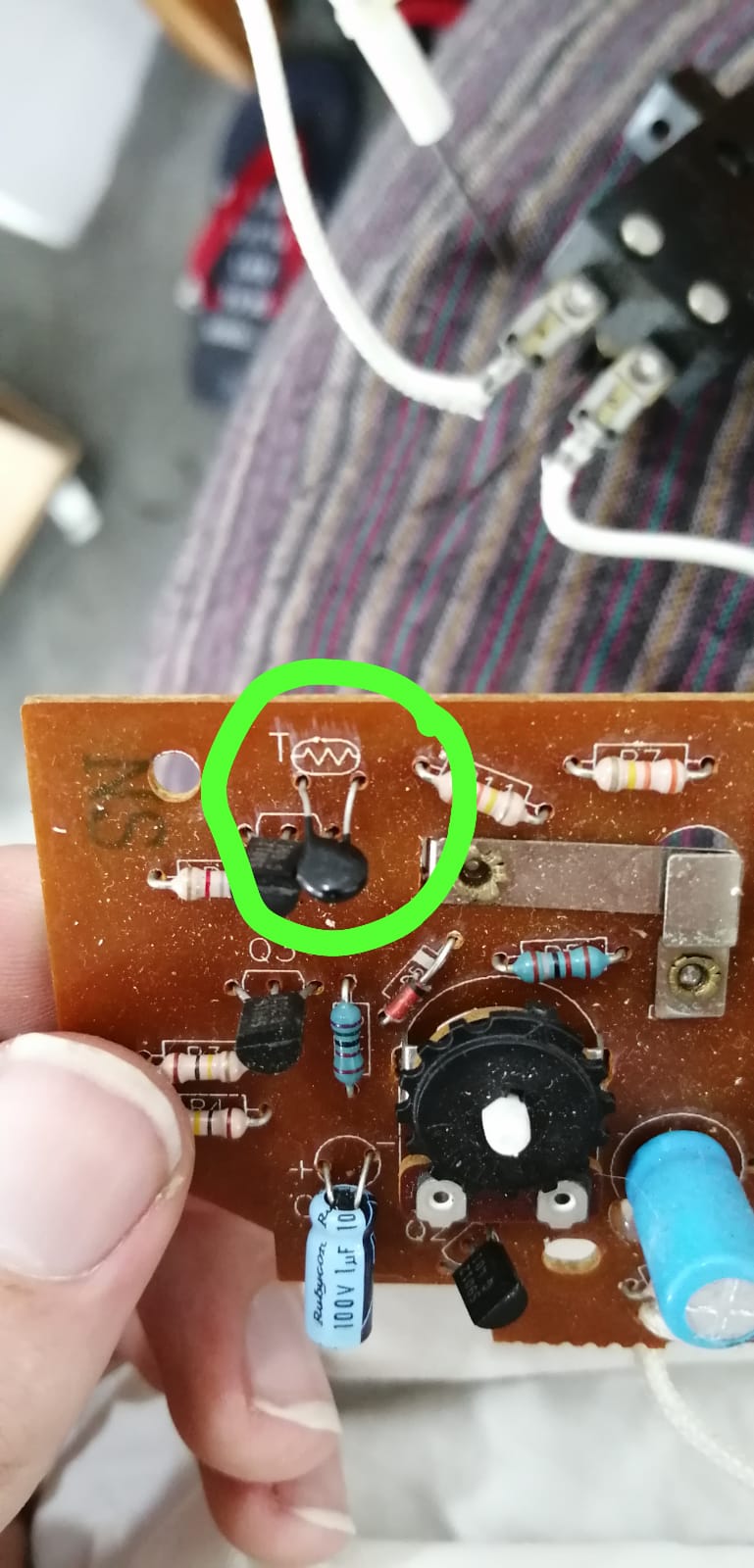 What type of component is this? from an old toaster. r/AskElectronics