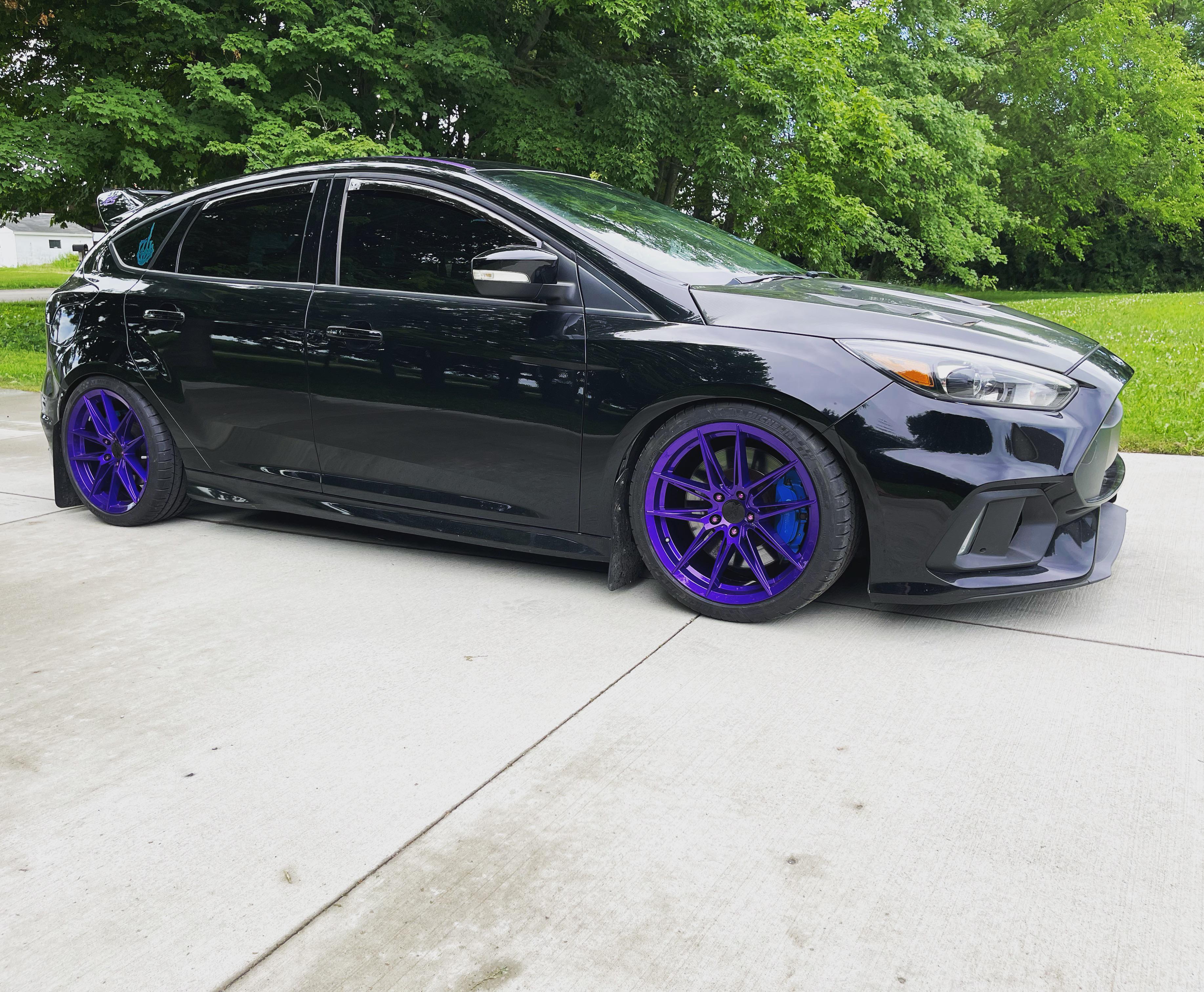 Wheels finally came back from powder coating. r/FocusRS
