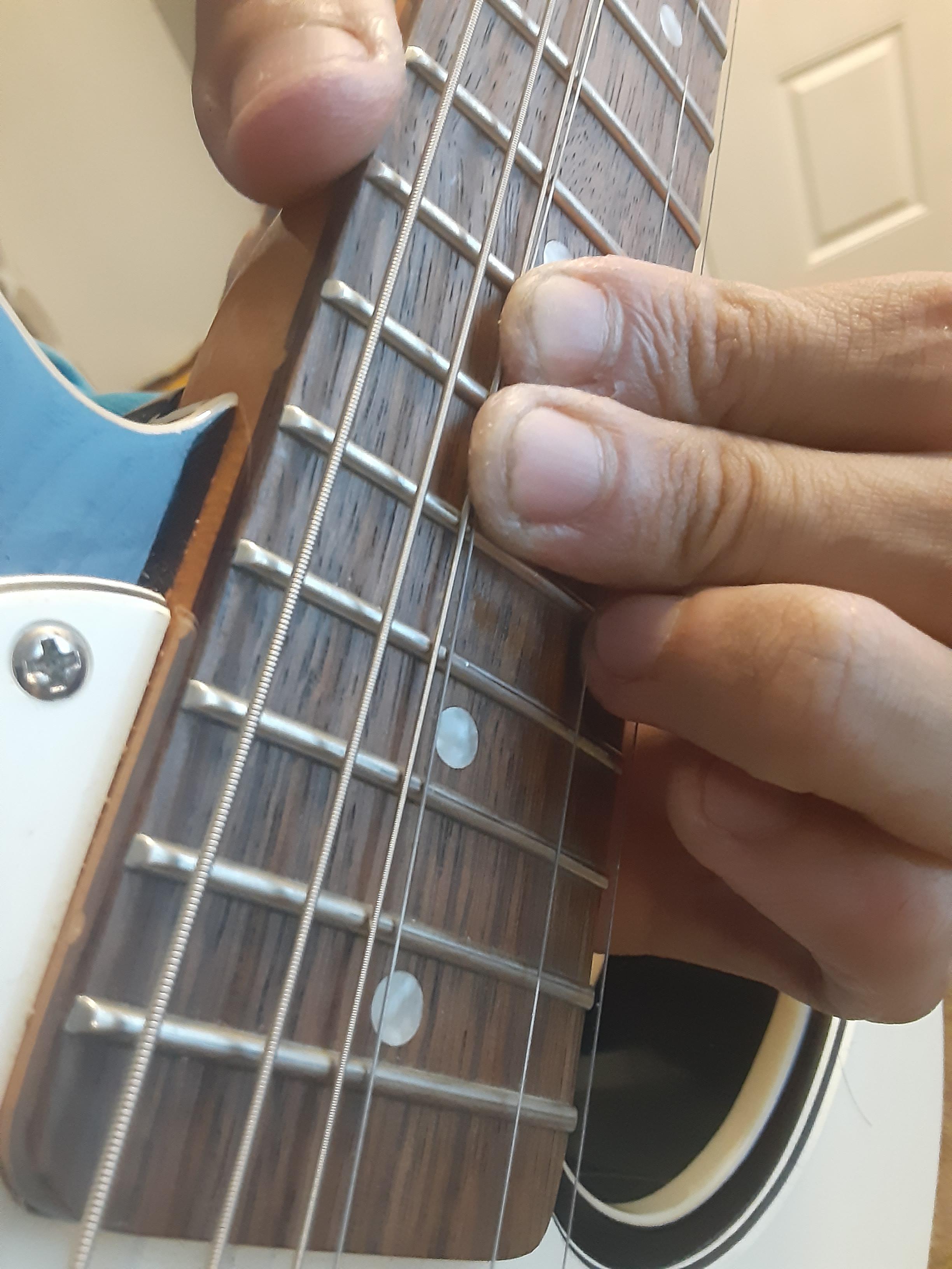 Any advice to stop other strings from joining in on a bend? Everytime I