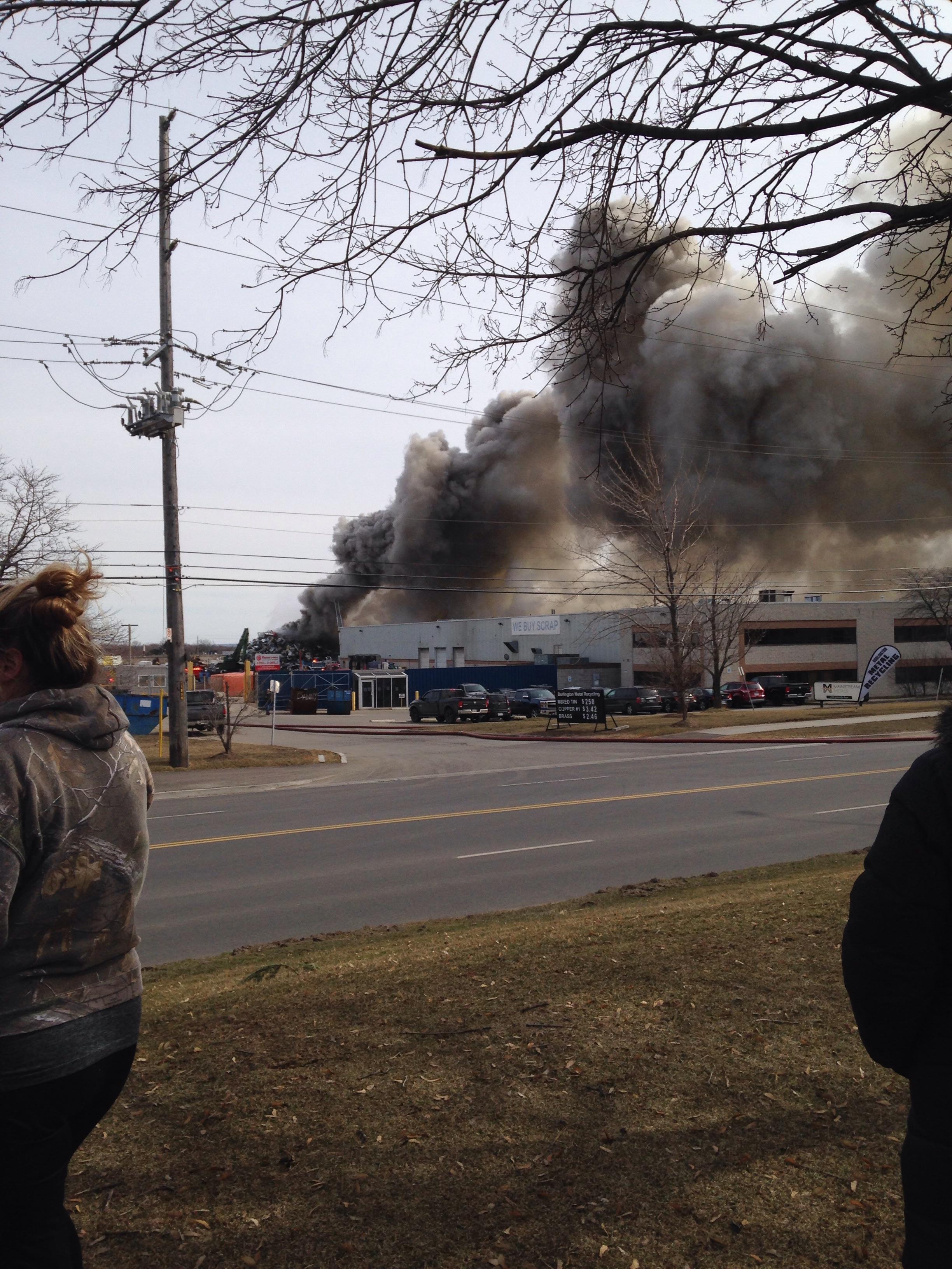 Recycling plant fire in Burlington. r/Hamilton