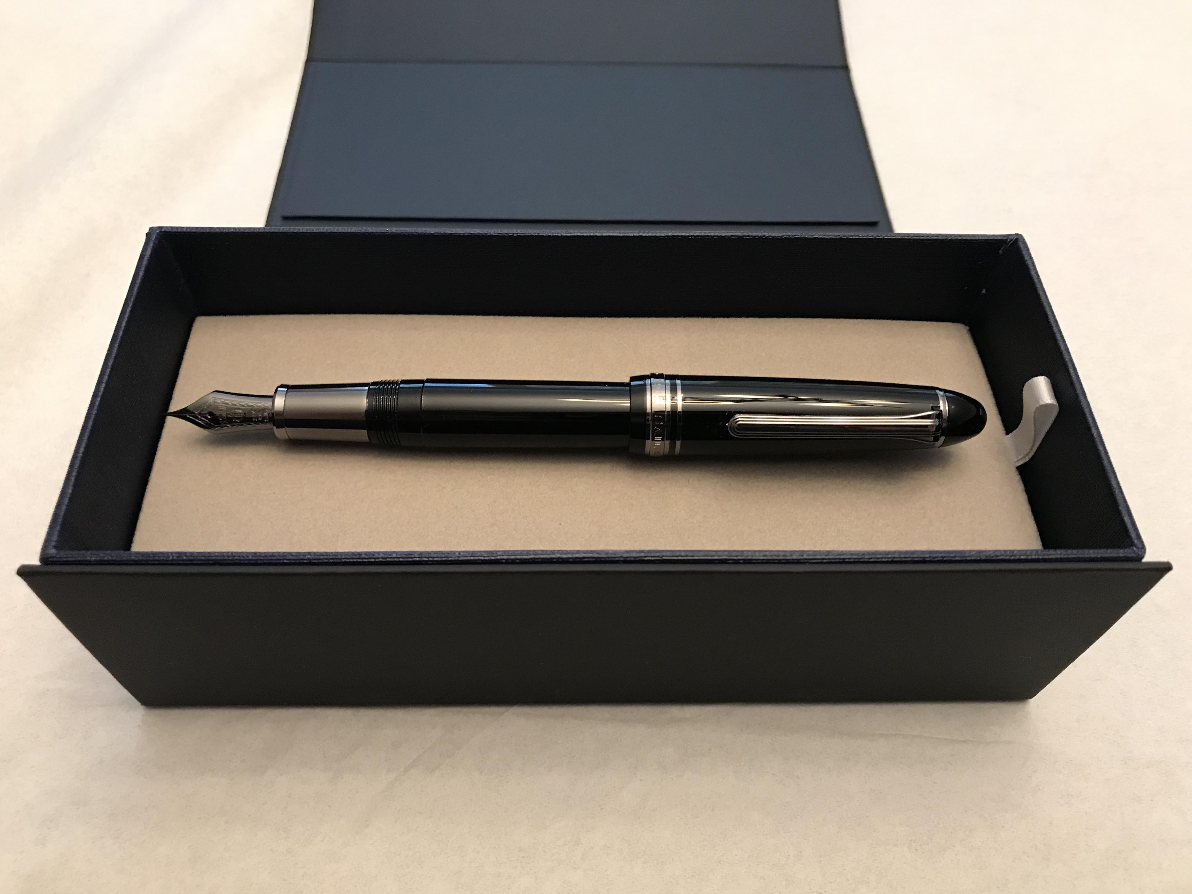 The Black Knight! fountainpens