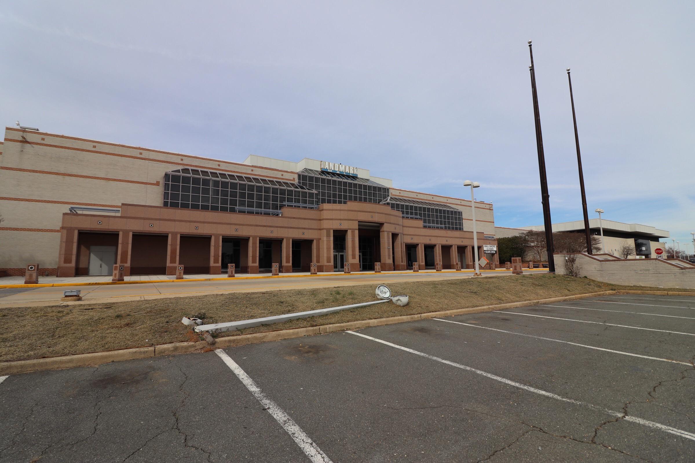 Landmark Mall Alexandria VA (02/19/19) r/deadmalls