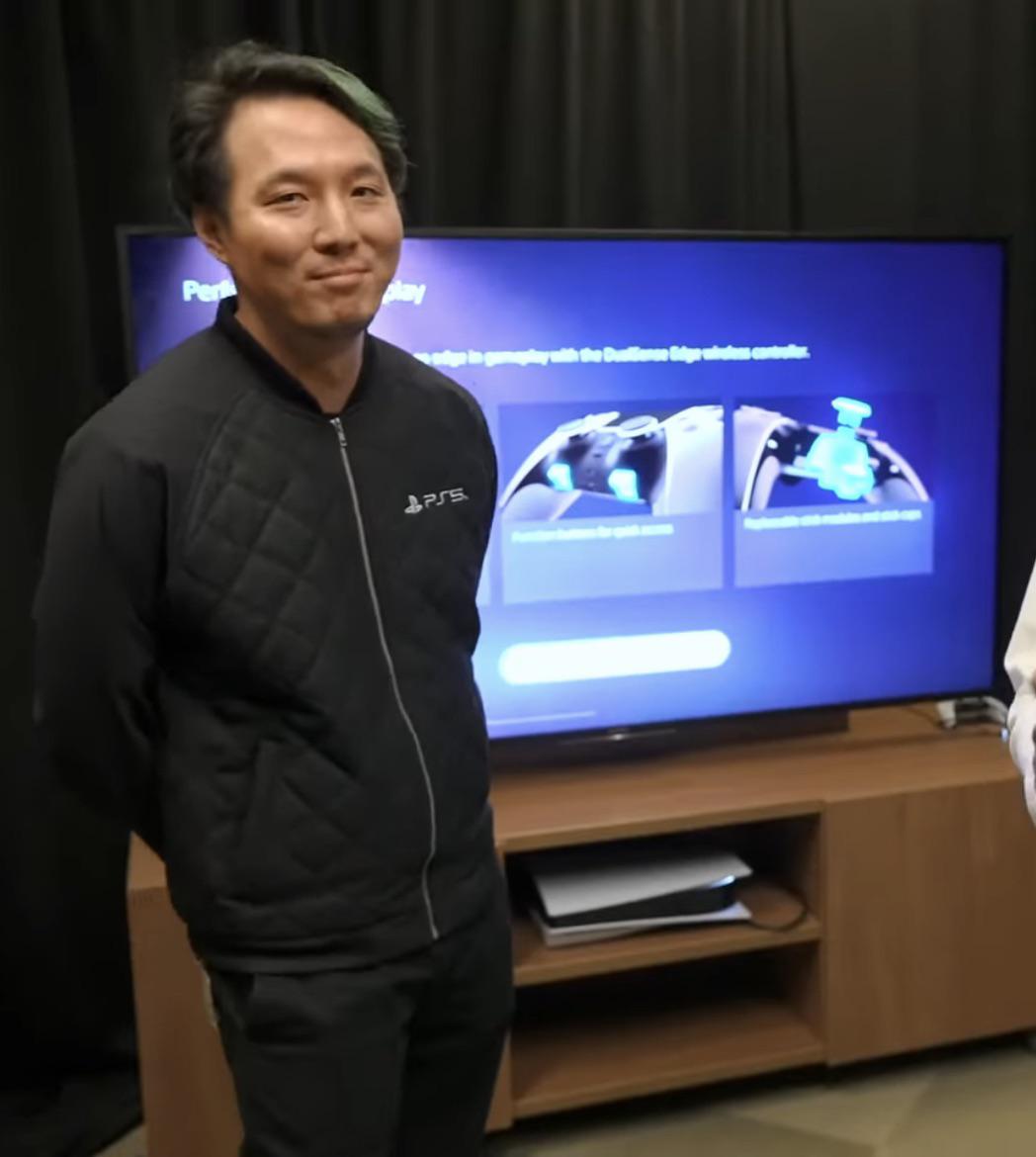 For everyone on this sub that argues you shouldn’t put your PS5 in your