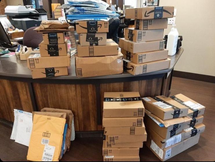 So the Prairie Du Chien Library just sent me a picture of the mail they got this weekend. r