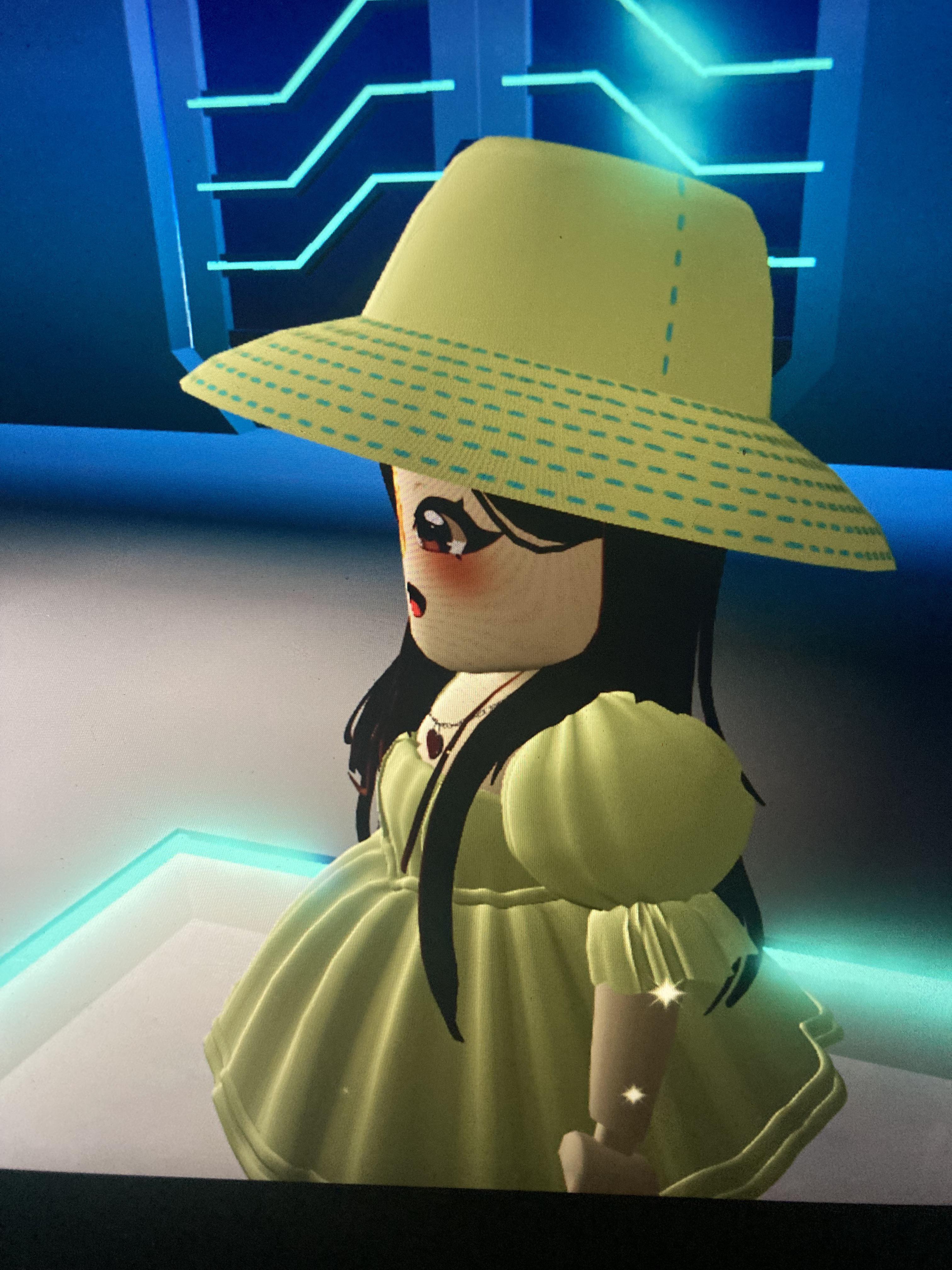 The Spring Bucket Hat is one of the cutest items in Royale High r
