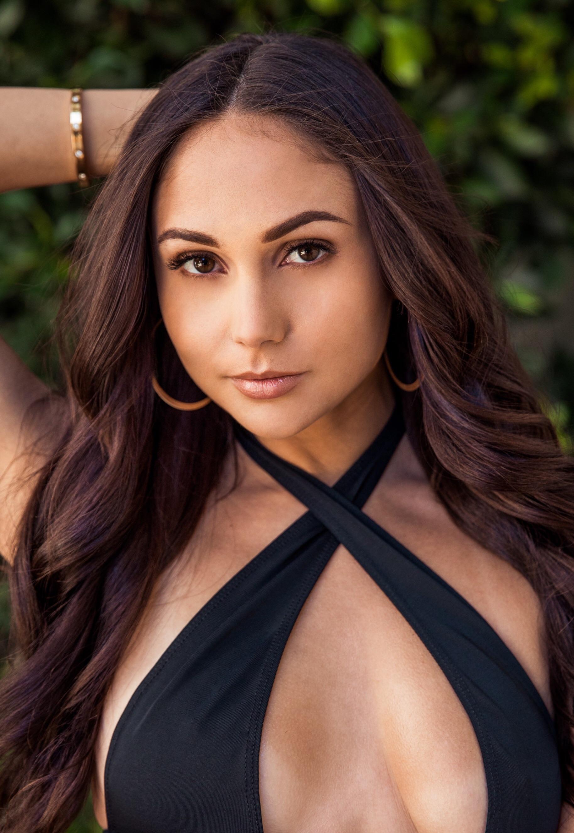 Ariana Marie : ModelsGoneMild