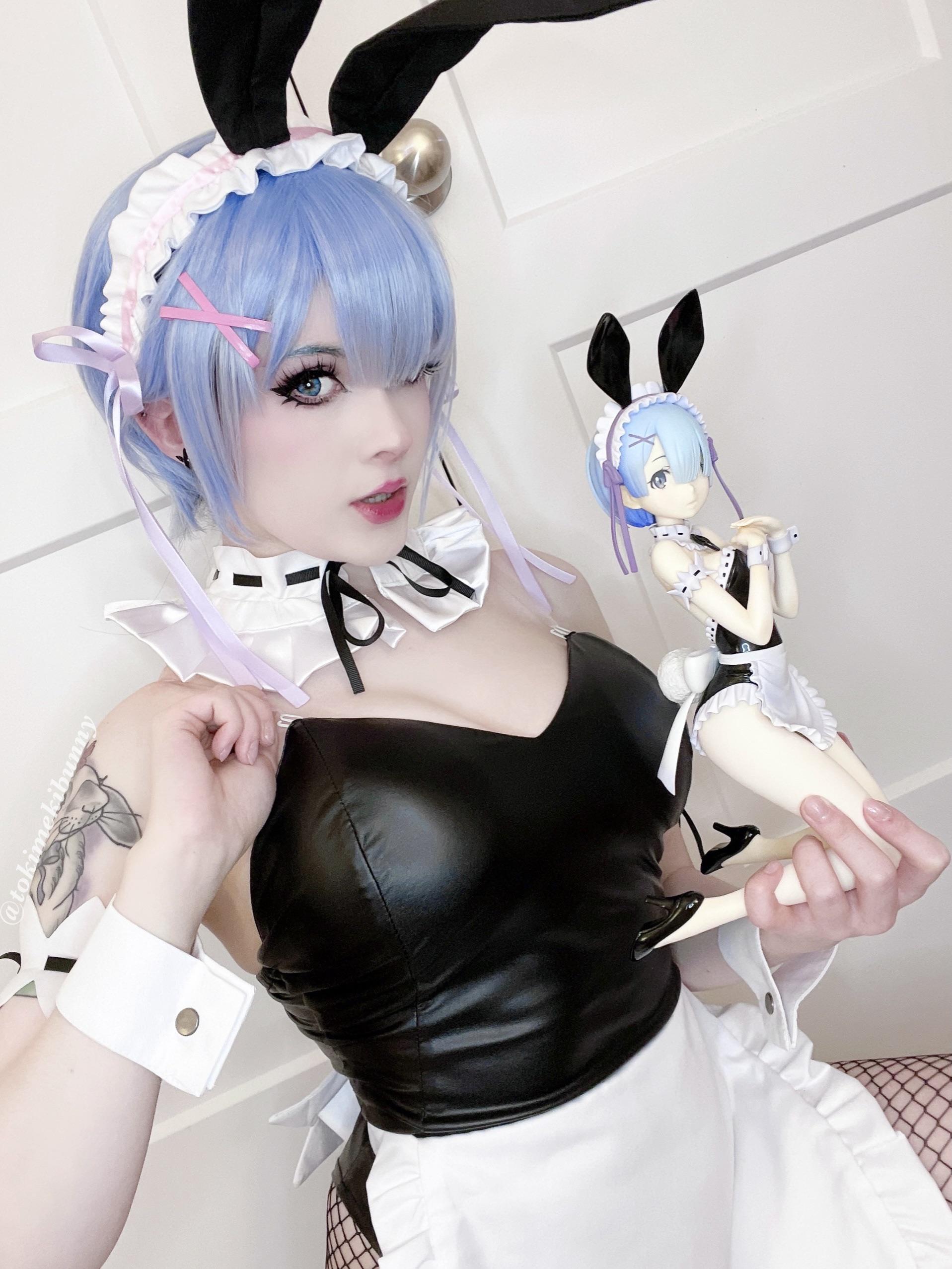 I tried to match my 1/4 scale Rem bunny figure! r/AnimeFigures