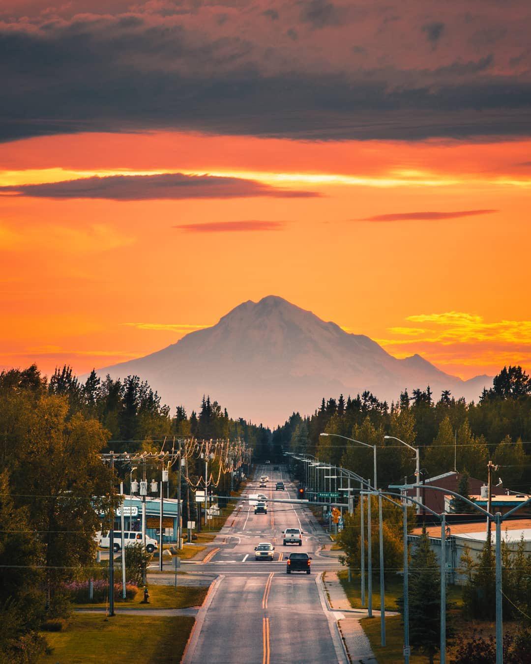 ITAP Mt.Redoubt in Soldotna, Alaska. r/itookapicture