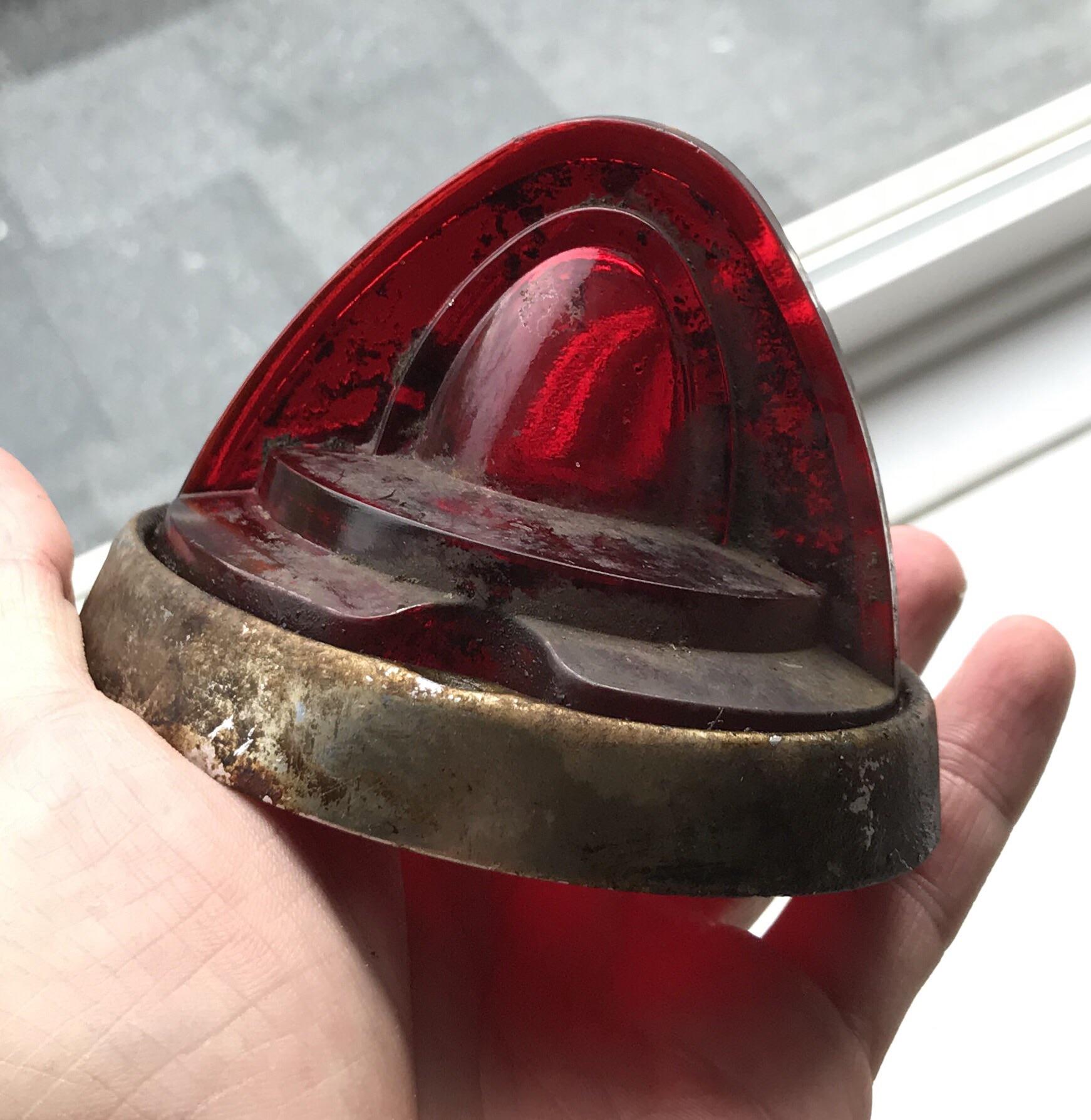 Red glass brake light, does anybody recognize it? Can’t find any like