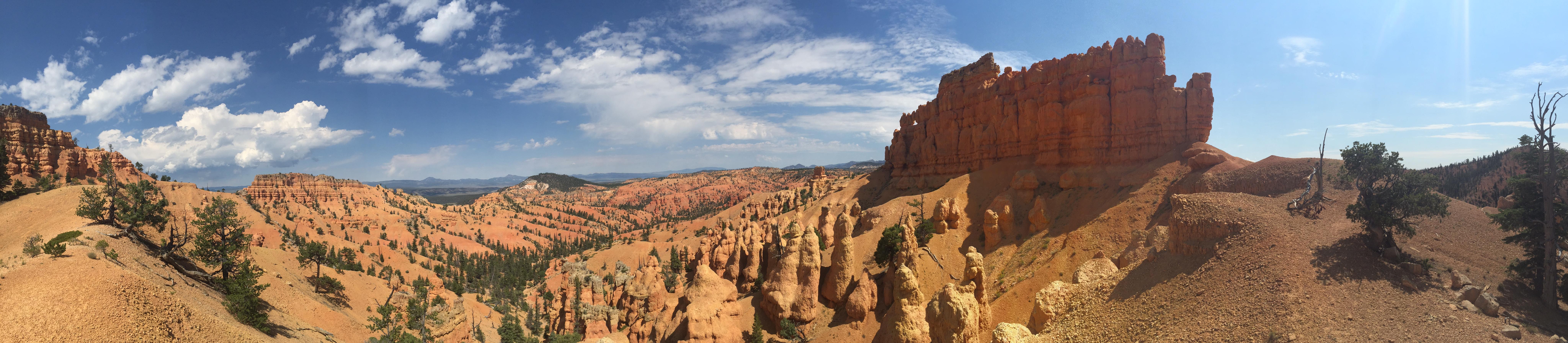 Golden Wall Trail, Bryce Canyon National Park [8192x1794] [OC] r