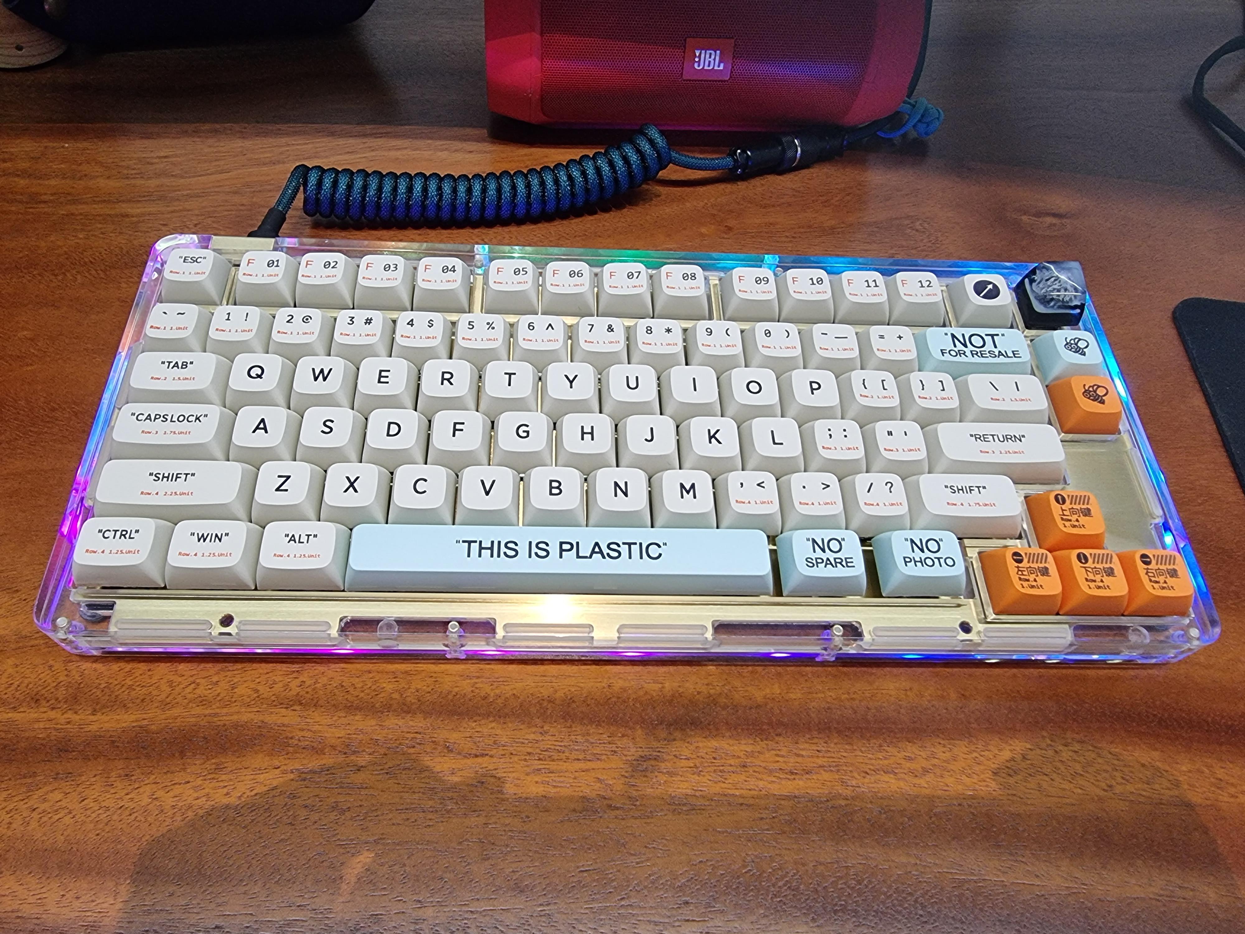 My first mechanical keyboard build r/MechanicalKeyboards