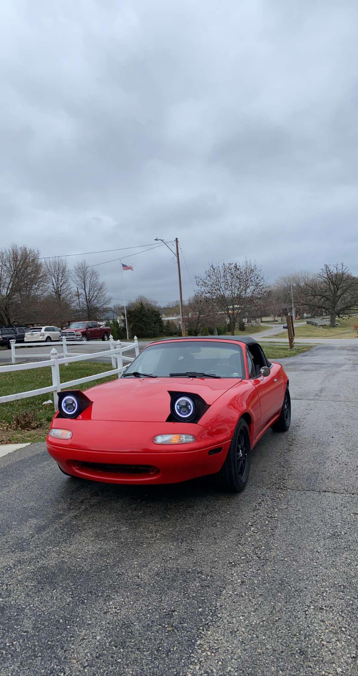 Not half bad for my first DIY paint job! r/Miata