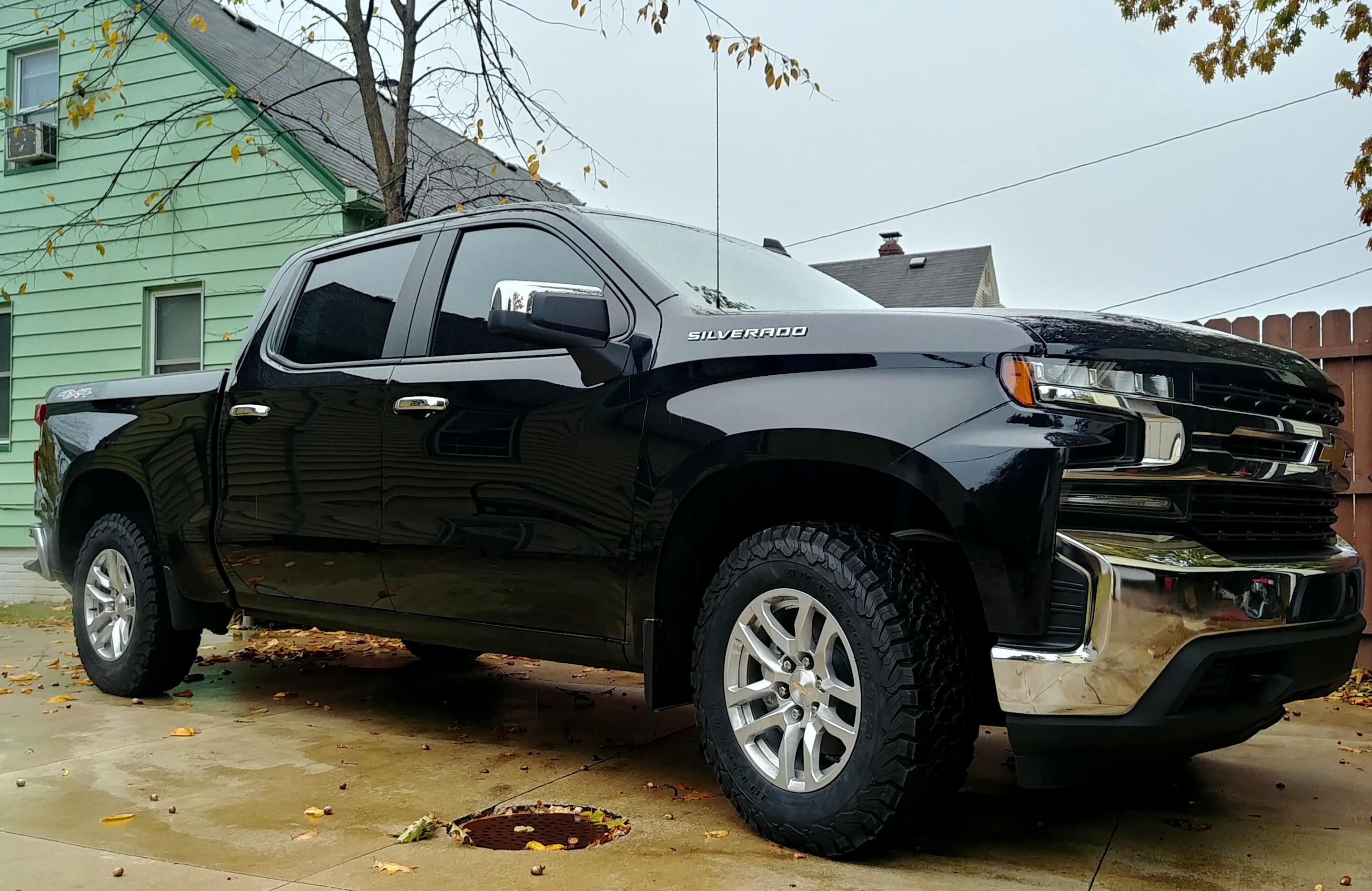 Keeping this Black Truck Clean ain't easy...2019 LT r/ChevyTrucks