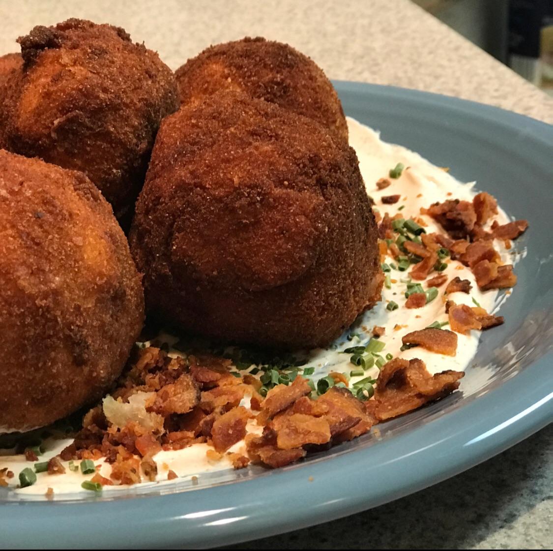 [Homemade] Fries Quatro Quesos Dos Fritos with an Ancho Chilli Sour