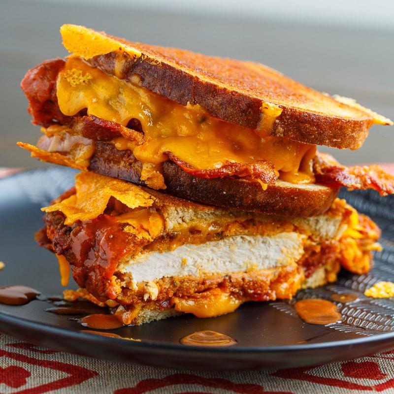 Crispy Fried Buffalo Chicken Patty Melt[recipe] r/melts