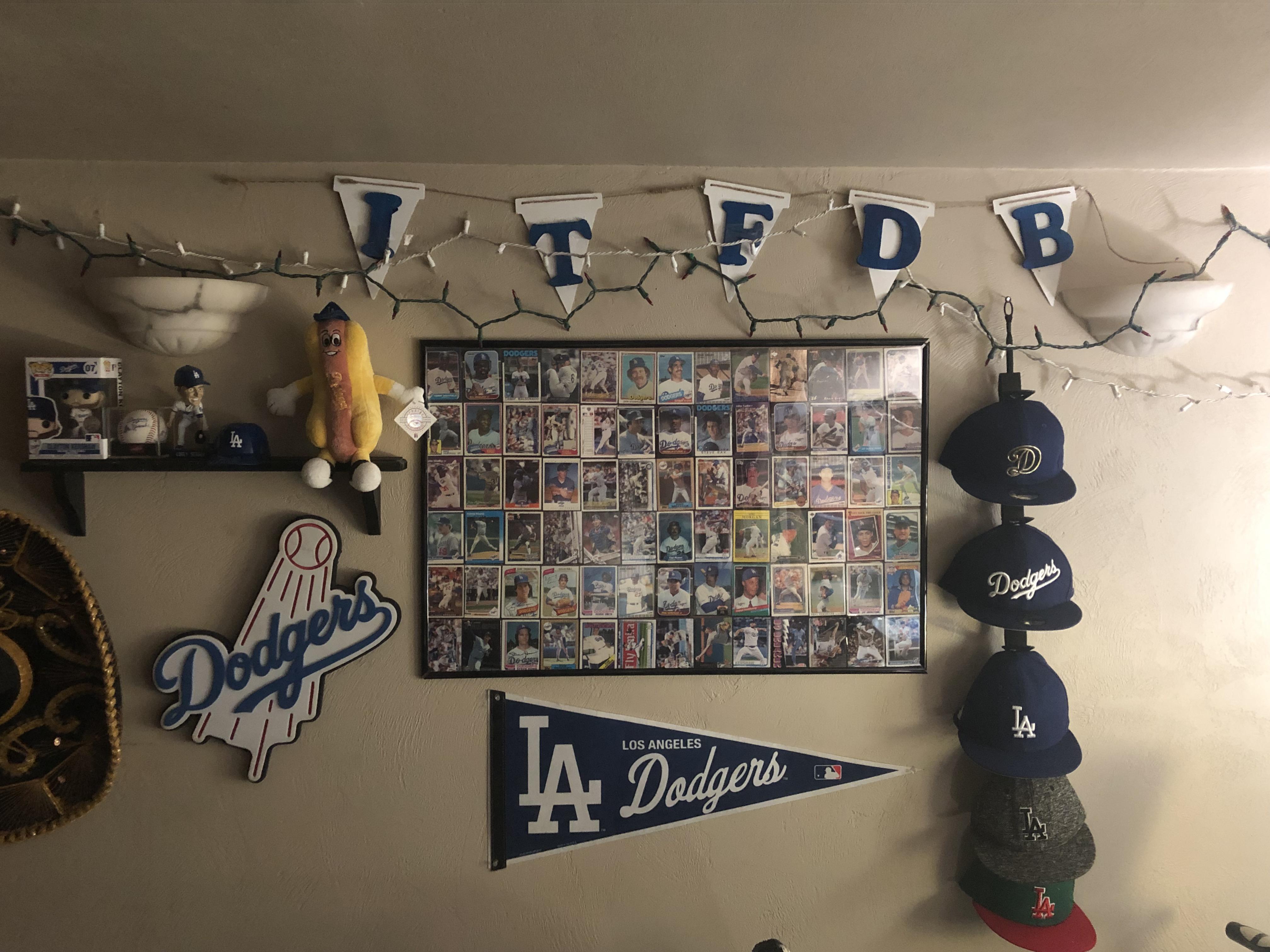 Finally got my own room decided it needed more Dodgers r/Dodgers