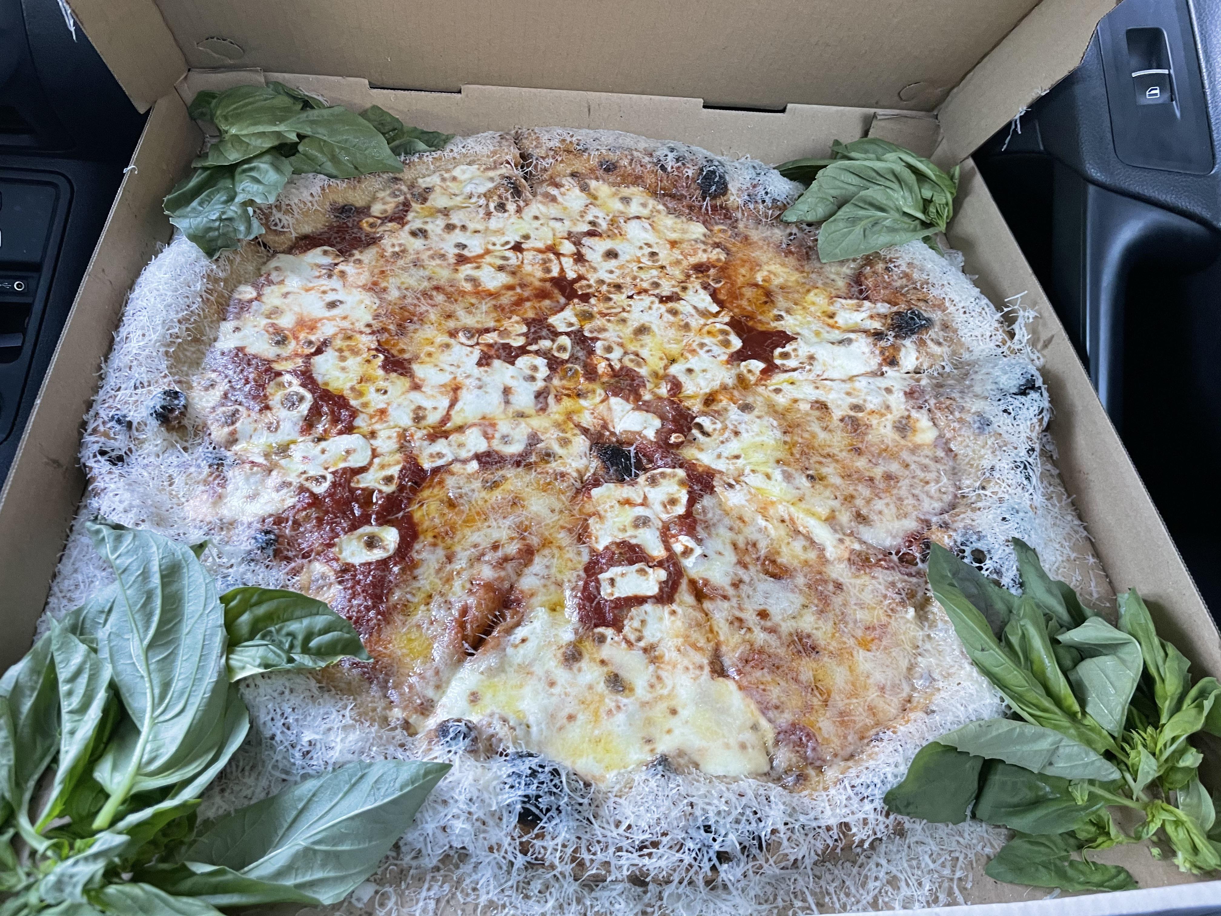 June’s Pizza Oakland, Ca r/Pizza