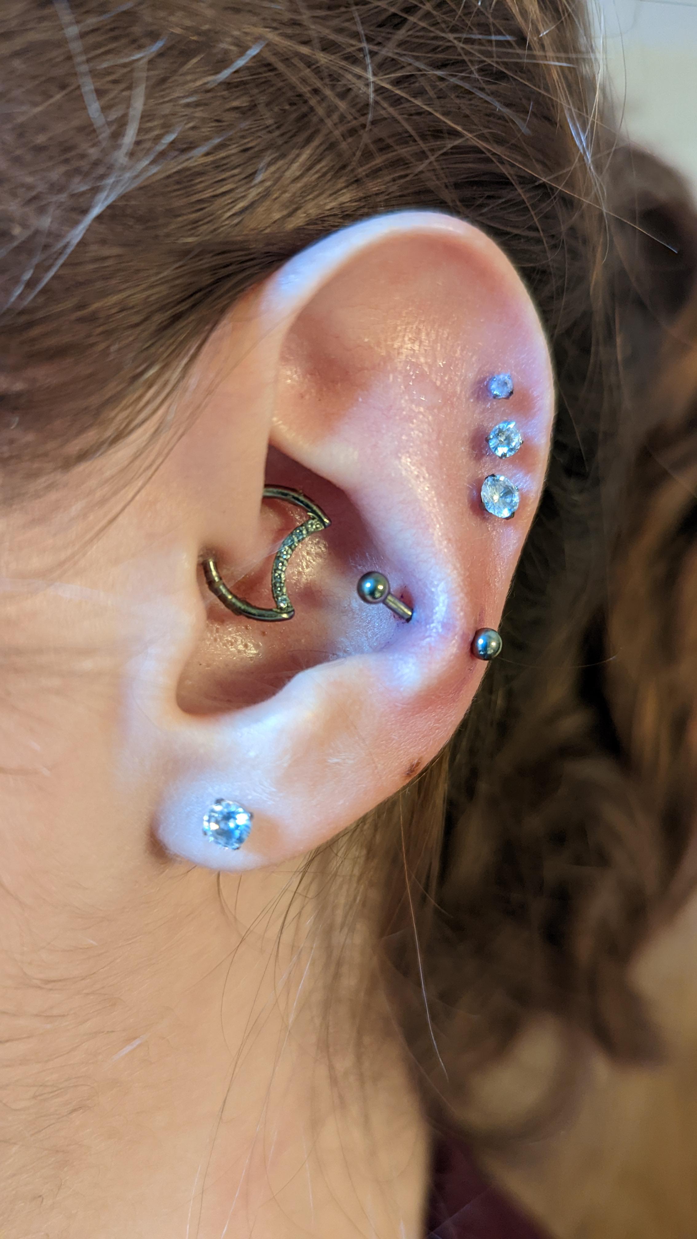 Day old snug. Please send me and her some good healing vibes! r/piercing