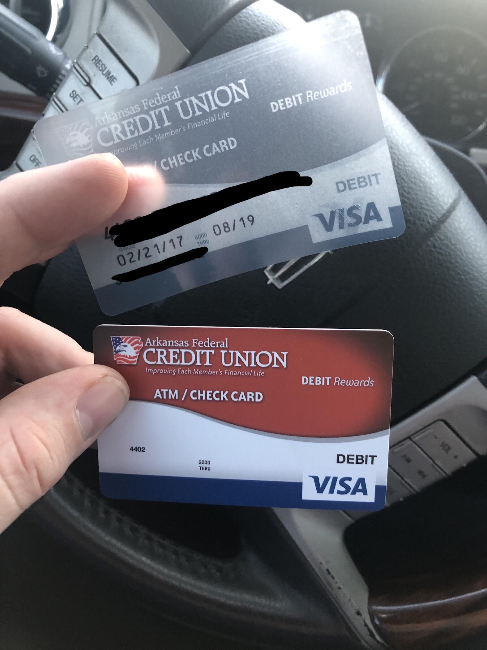 When your debit card delaminates r/mildlyinfuriating