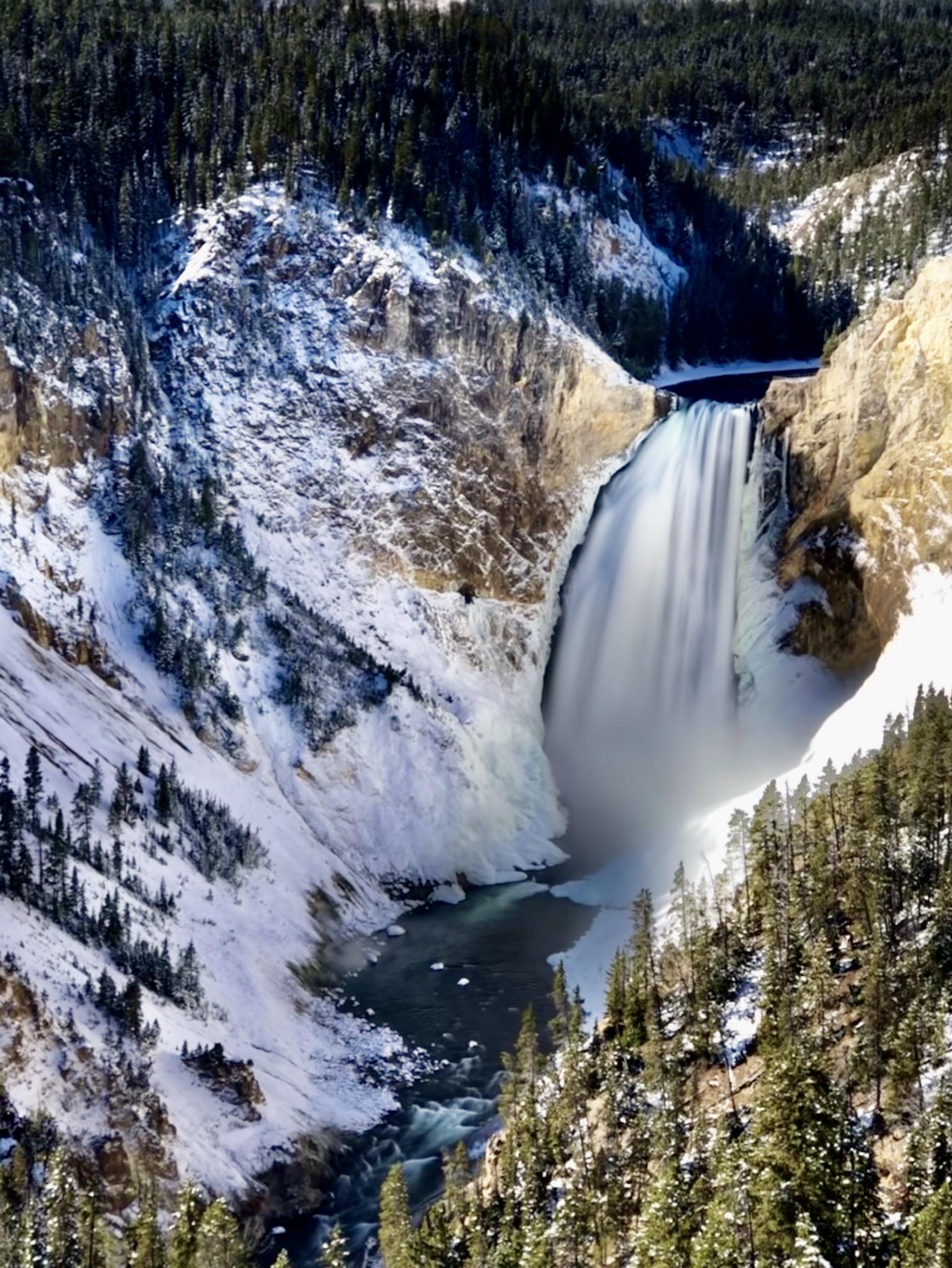 The stunning Lower Falls of Yellowstone [OC] [2396x3192] r/EarthPorn