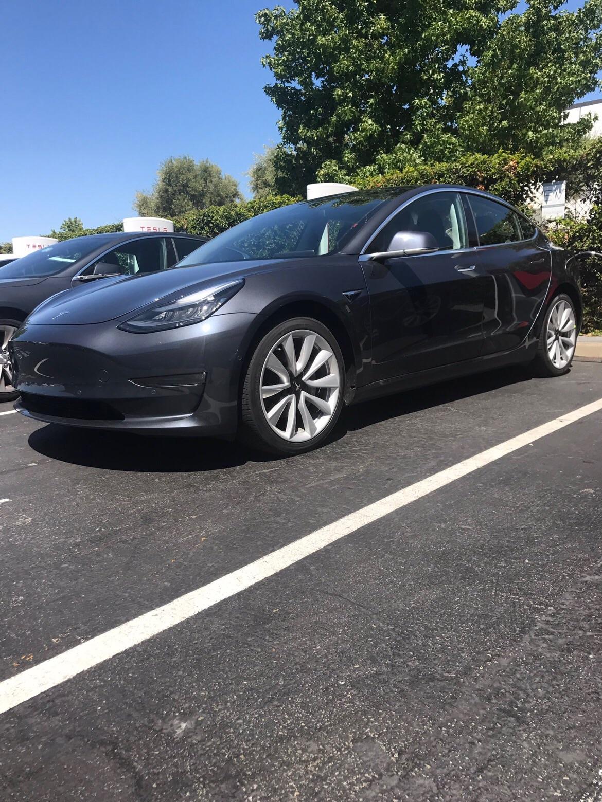 Dark gray model 3 r/teslamotors