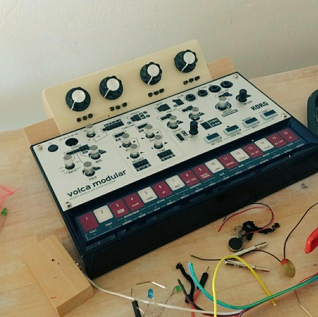 DIY voltage mixer for the Volca Modular r/volcas