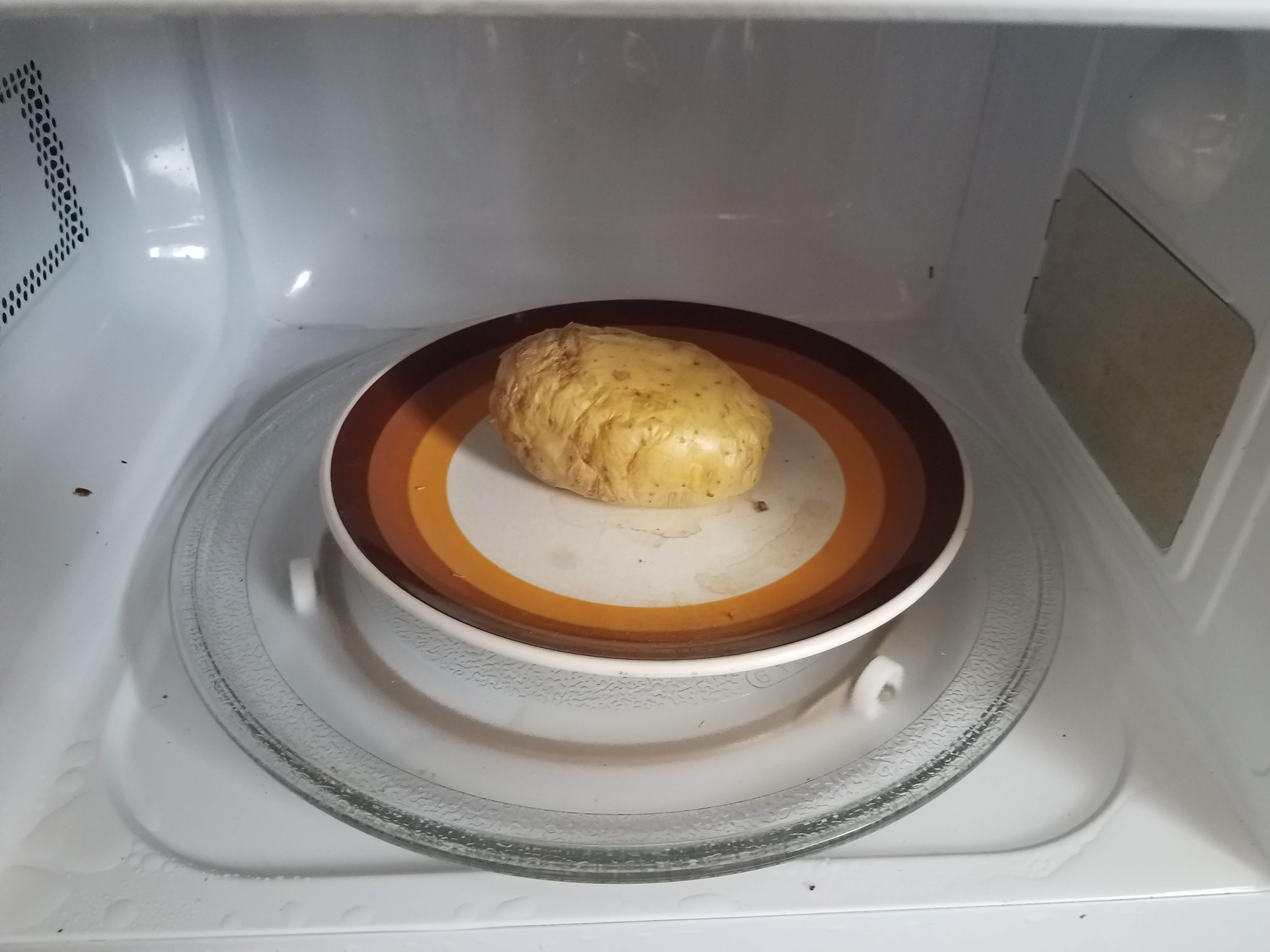 Try this microwave a potato. It's the easiest and cheapest meal you'll