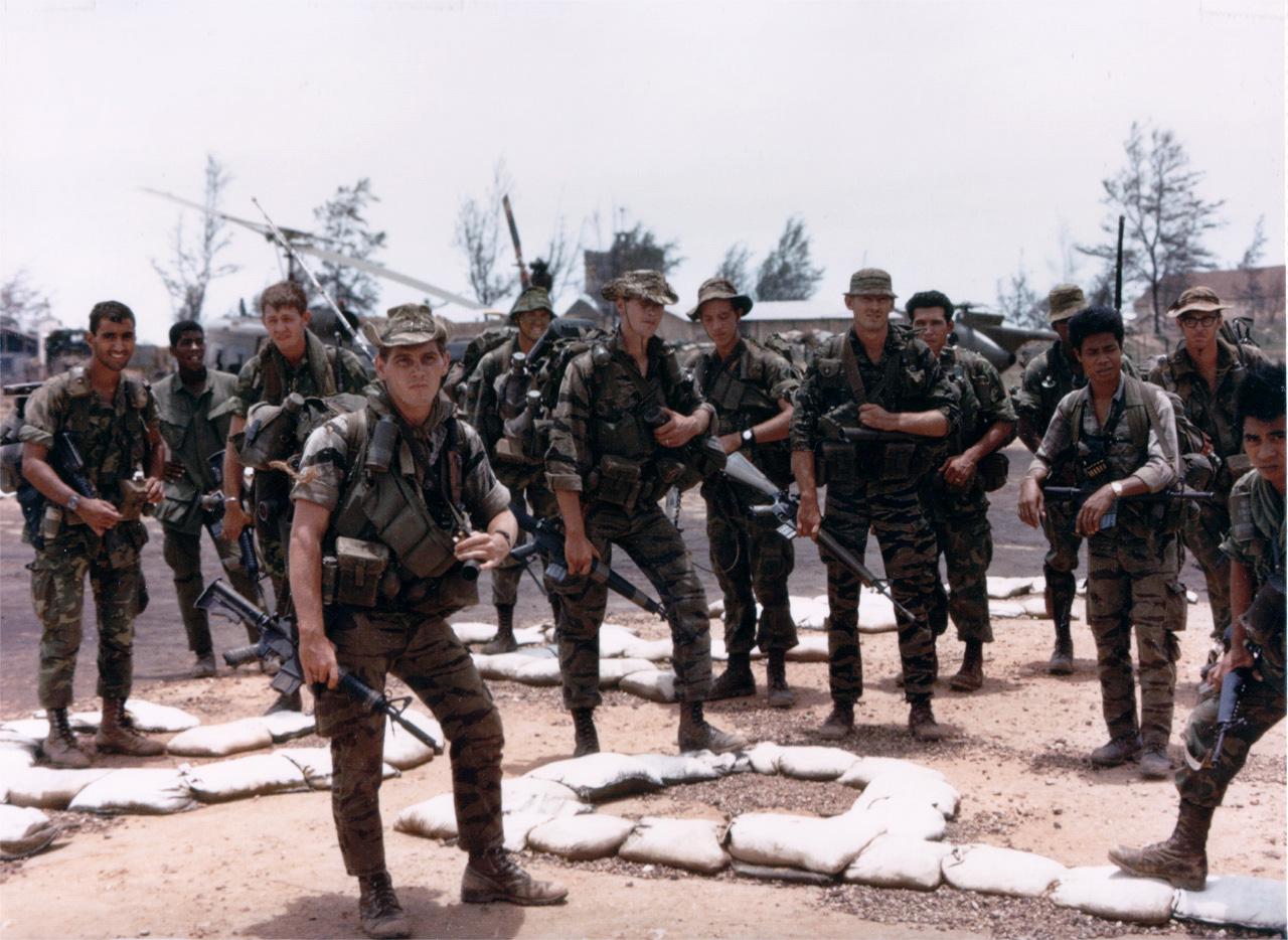 Two U.S. Army 1st Cavalry Division LRP teams, Quang Tri, Vietnam, 26