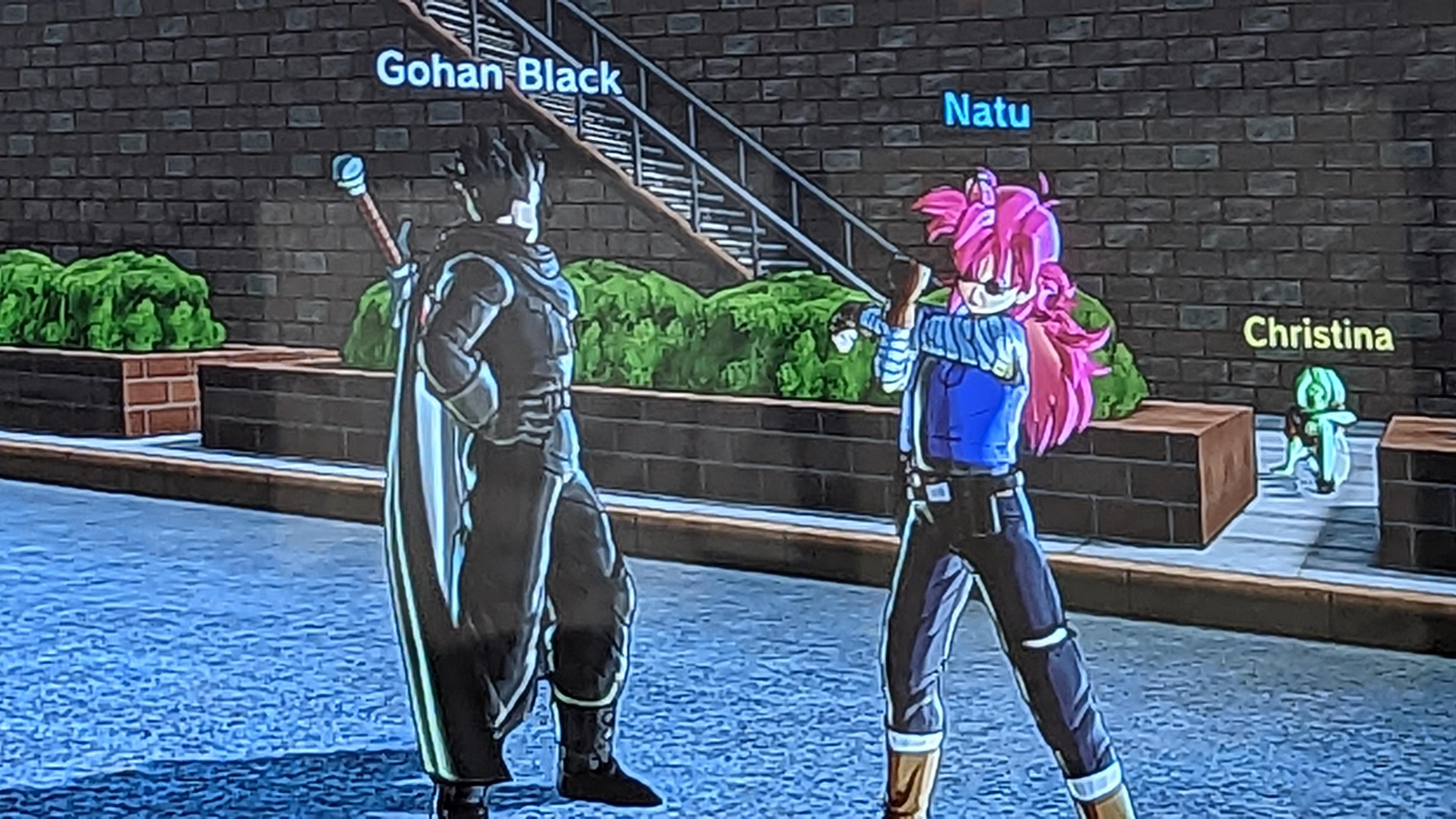 This girl is so annoying lol. 9/10 times she NEVER has any food. Like