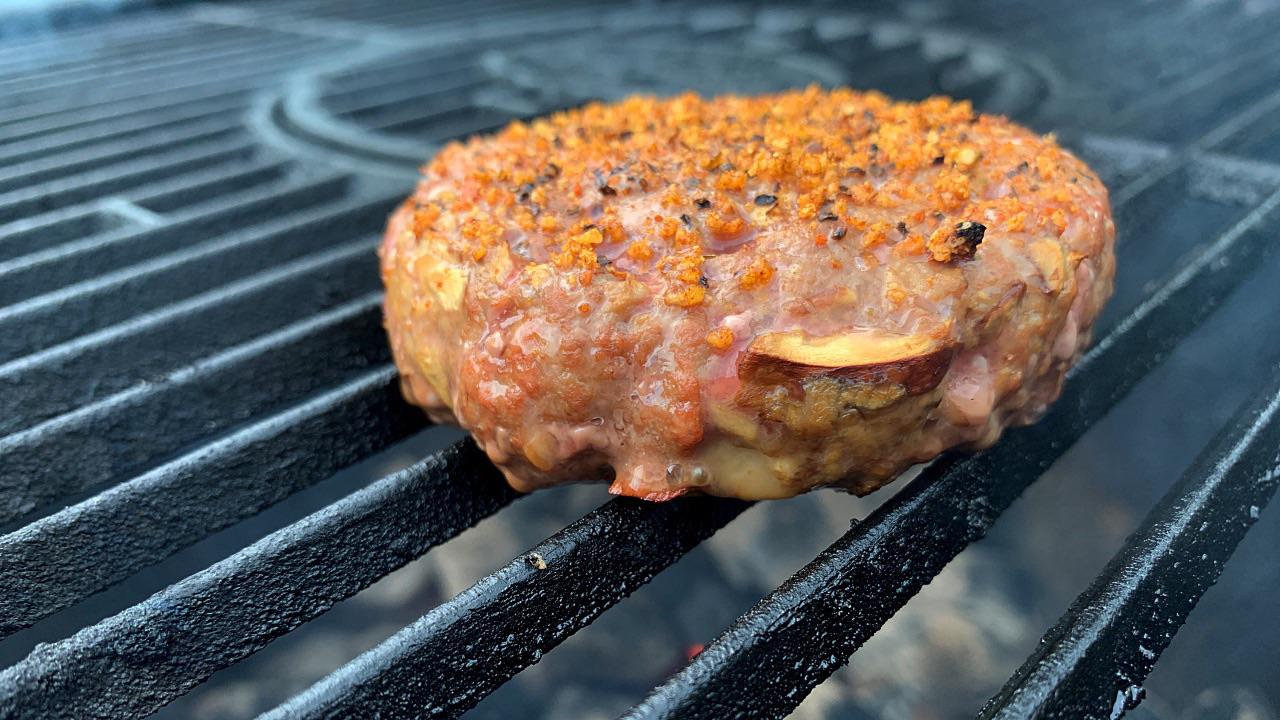 Made a blended burger from 80/20 beef and baby portabella mushrooms