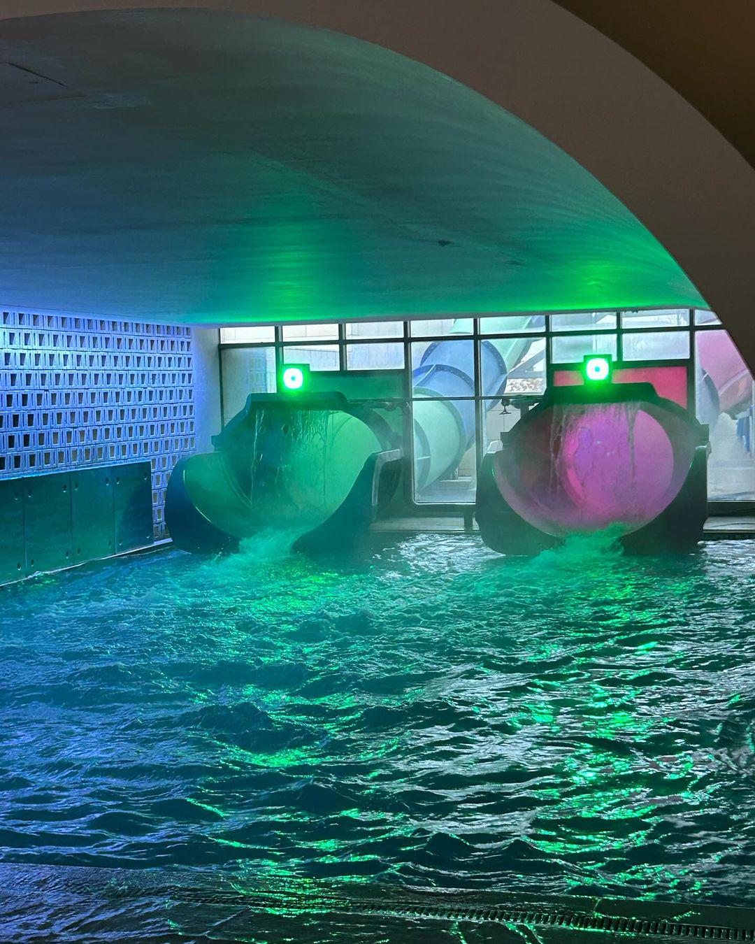 Paradise City, South Korea r/poolrooms