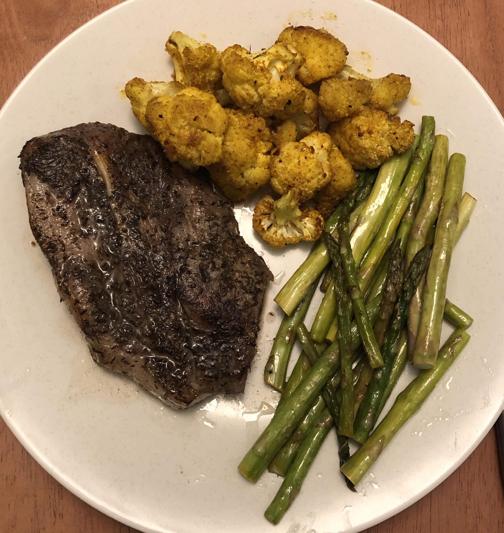 Instant pot sousvide pork chops. Restaurant quality. Impressed!! r