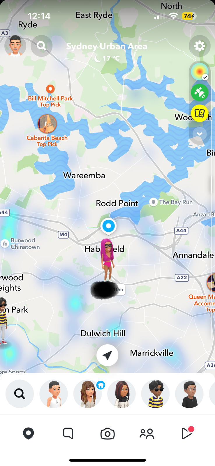Guys, what does a blue circle mean exactly on the Snapchat map? u