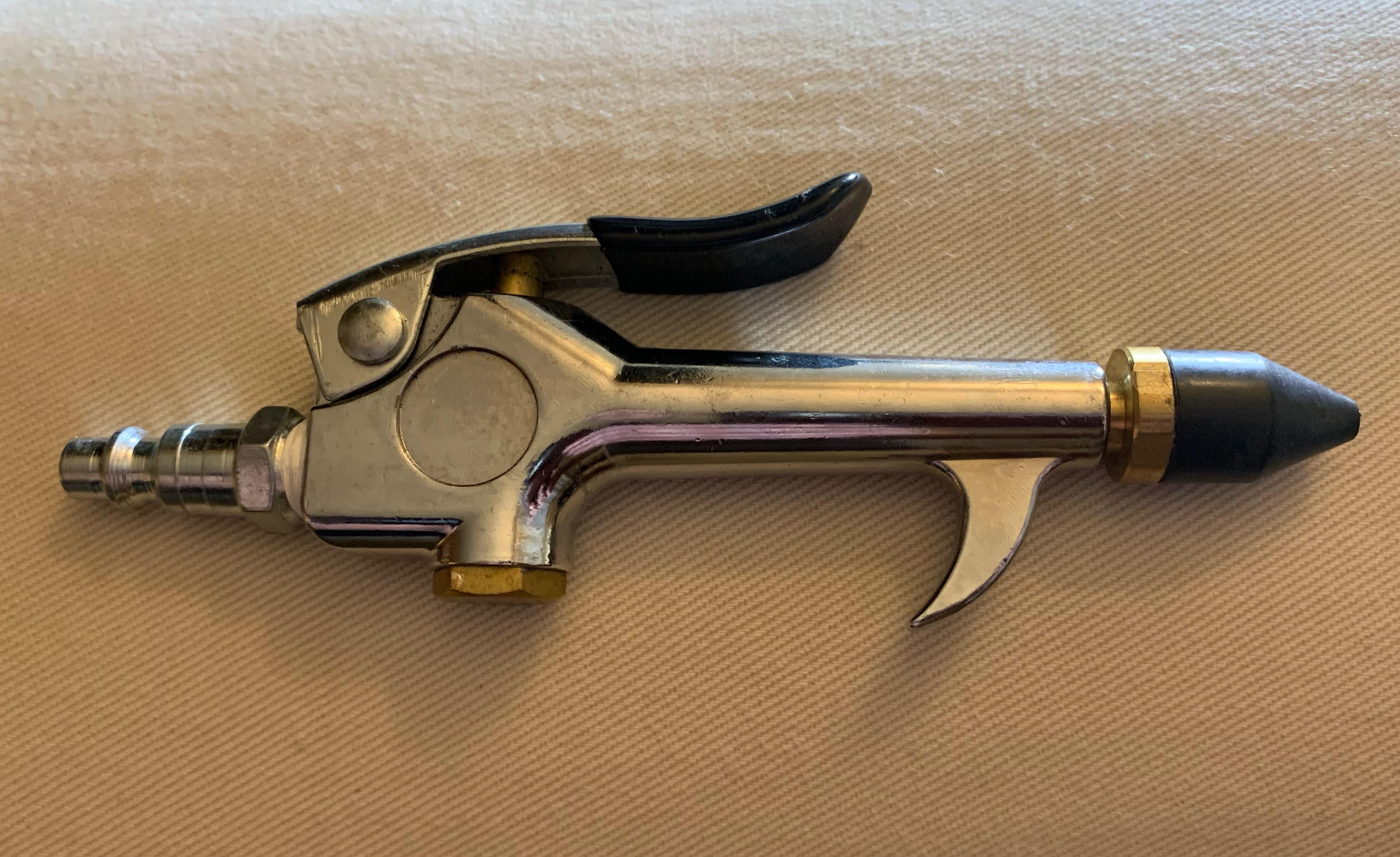 What is this thing?? I’m a noob, usually a resin caster but thinking