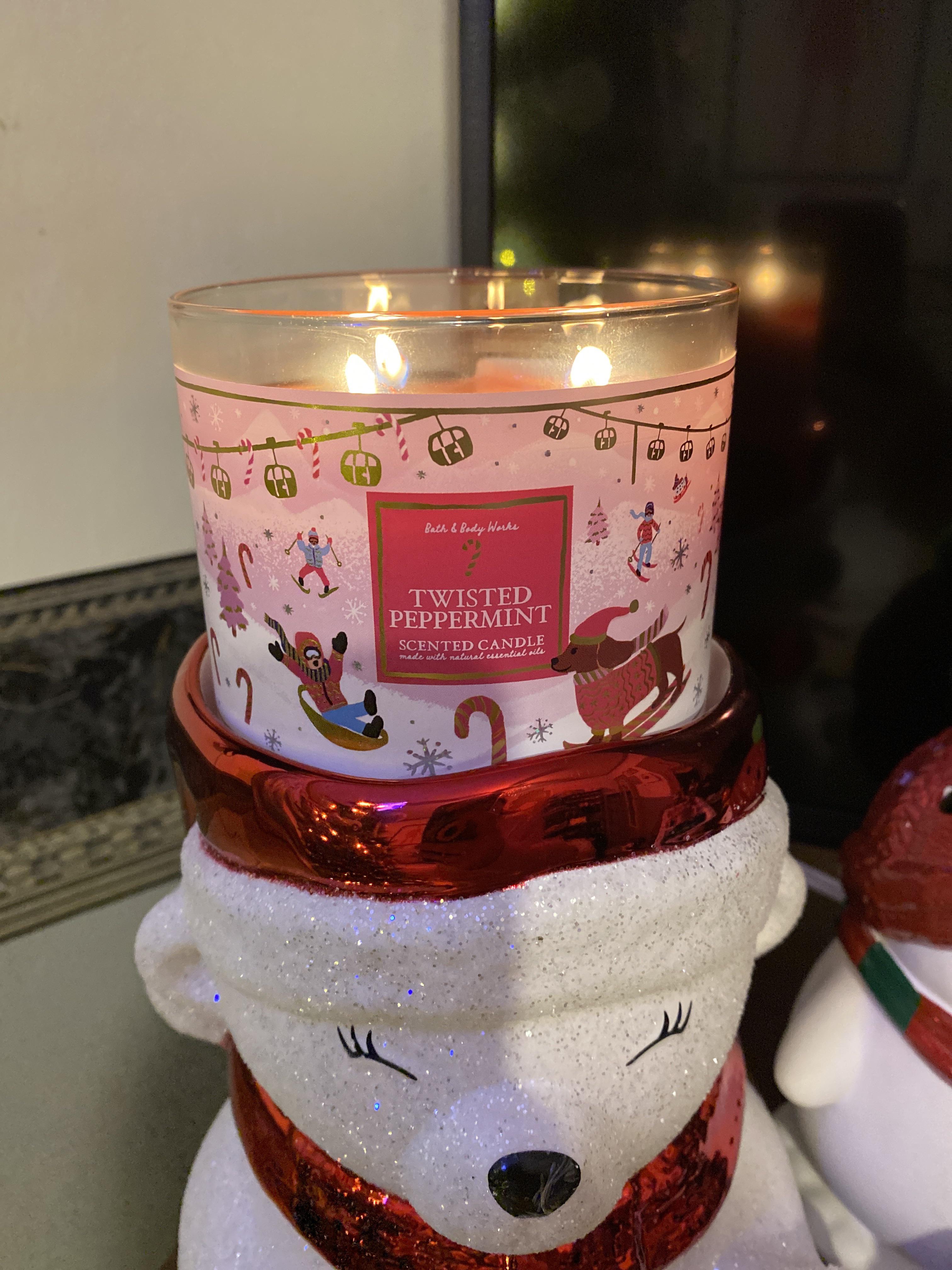 My mom bought me this cute BBW candle holder today, so I got a twisted